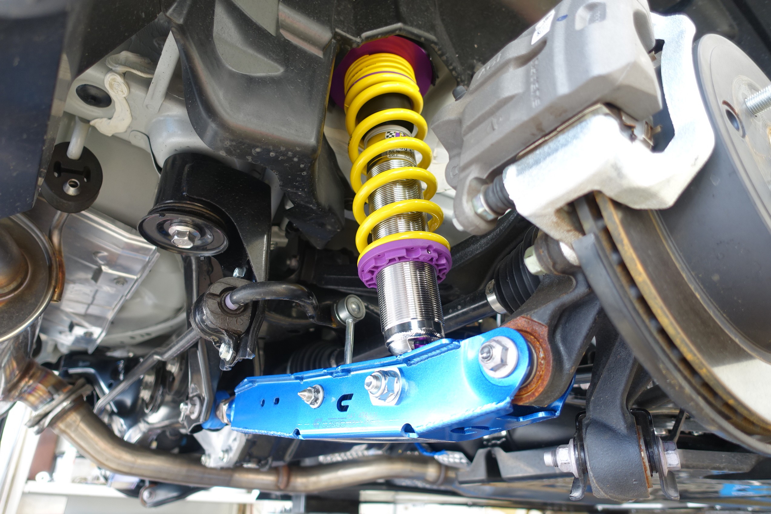 2.4LになったNAエンジンを思いっきり楽しみたいから！トヨタ