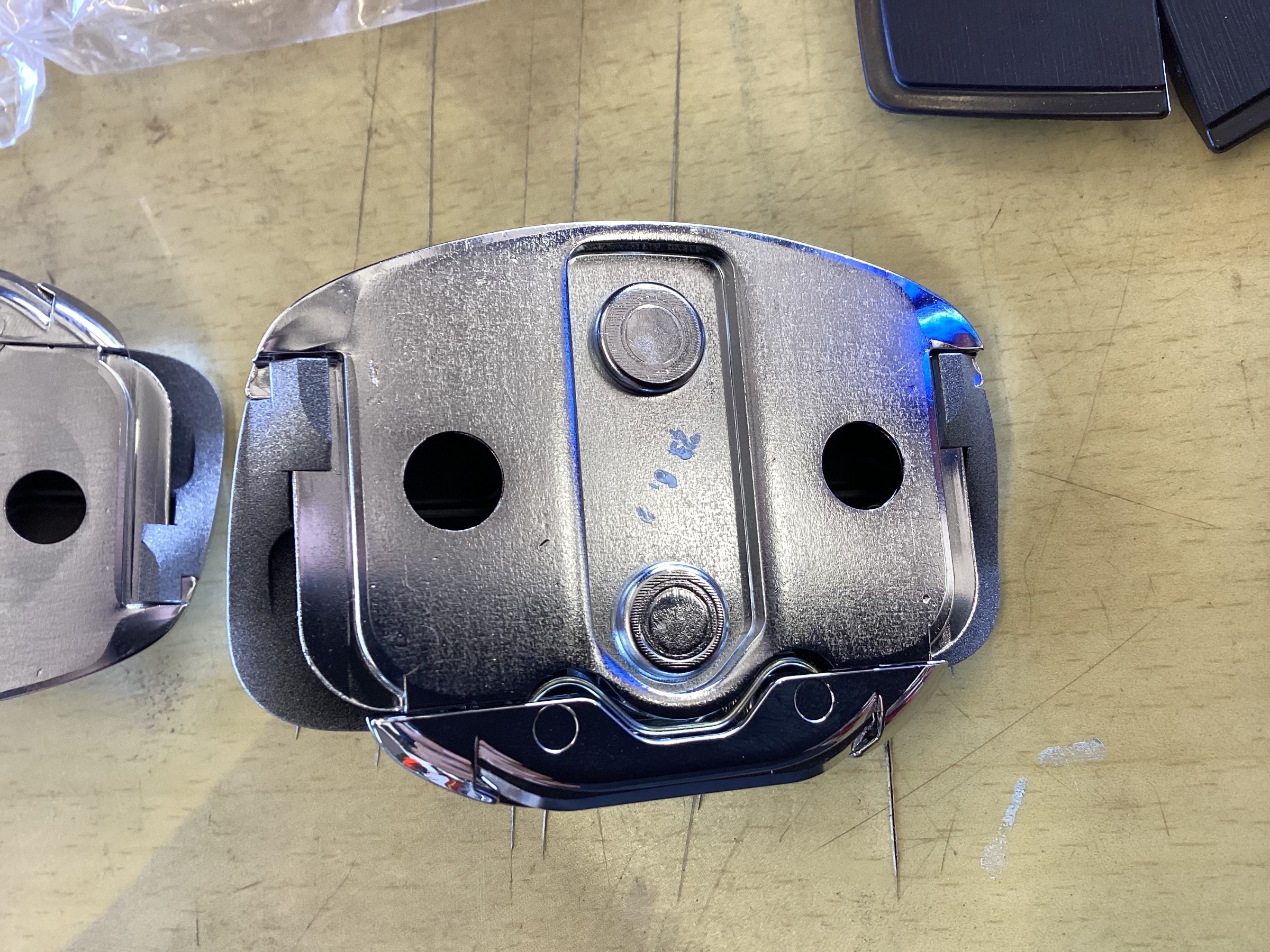 スイフトスポーツ ZC33S ドアスタビライザー取り付けます！ | スズキ