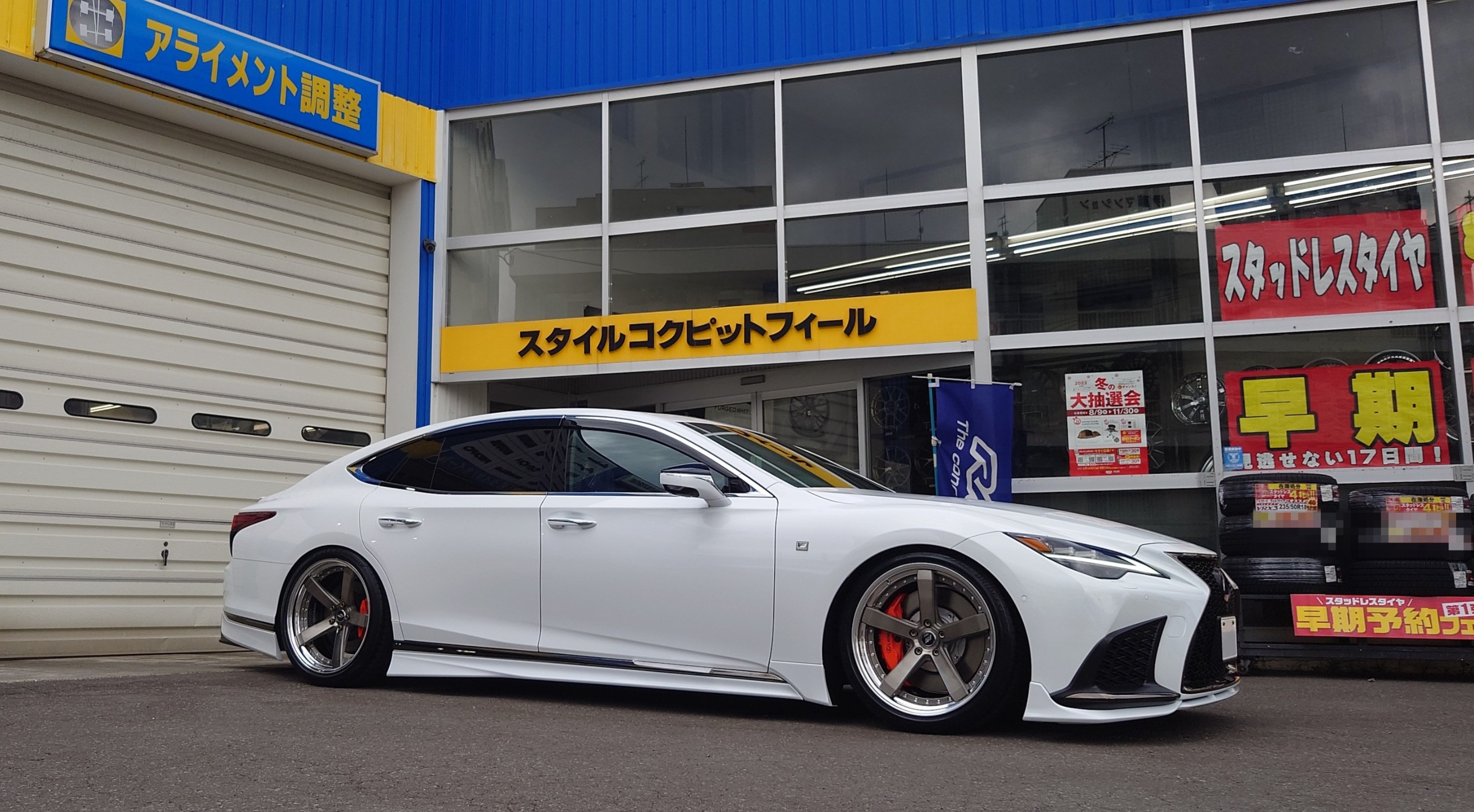 WORK（ワーク） ZEAST ST2 & ポテンザ S001L の装着作業などなど