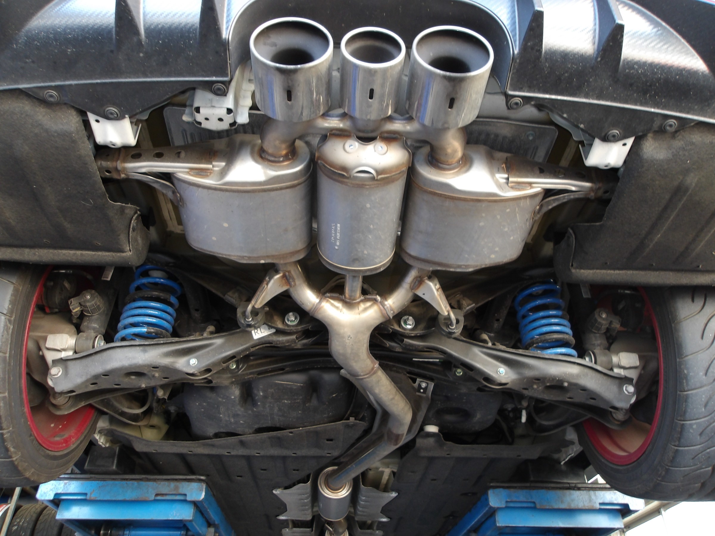 シビック タイプR（FK8）HKS製スポーツマフラー「HiｰPower SPECｰ
