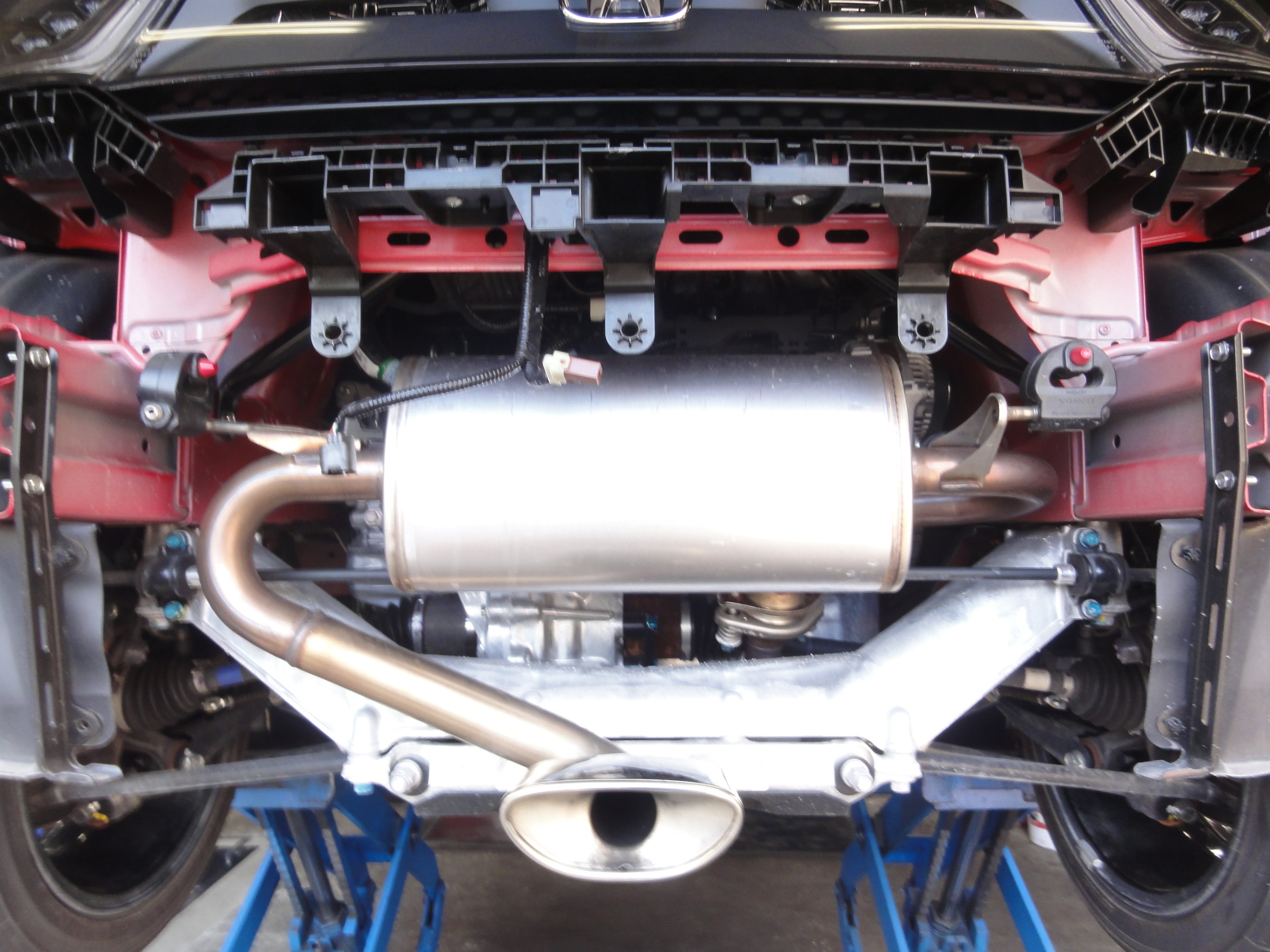 S660 x TRUST GReddy コンフォートスポーツGT-S。マフラー交換でエスロクを楽しもう！ | 鈴鹿店 | 店舗ブログ |  タイヤ＆ホイールの専門店「クラフト」