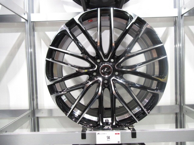 東京オートサロン2018 WEDS（ウェッズ）編 | 店長アサコのブログ