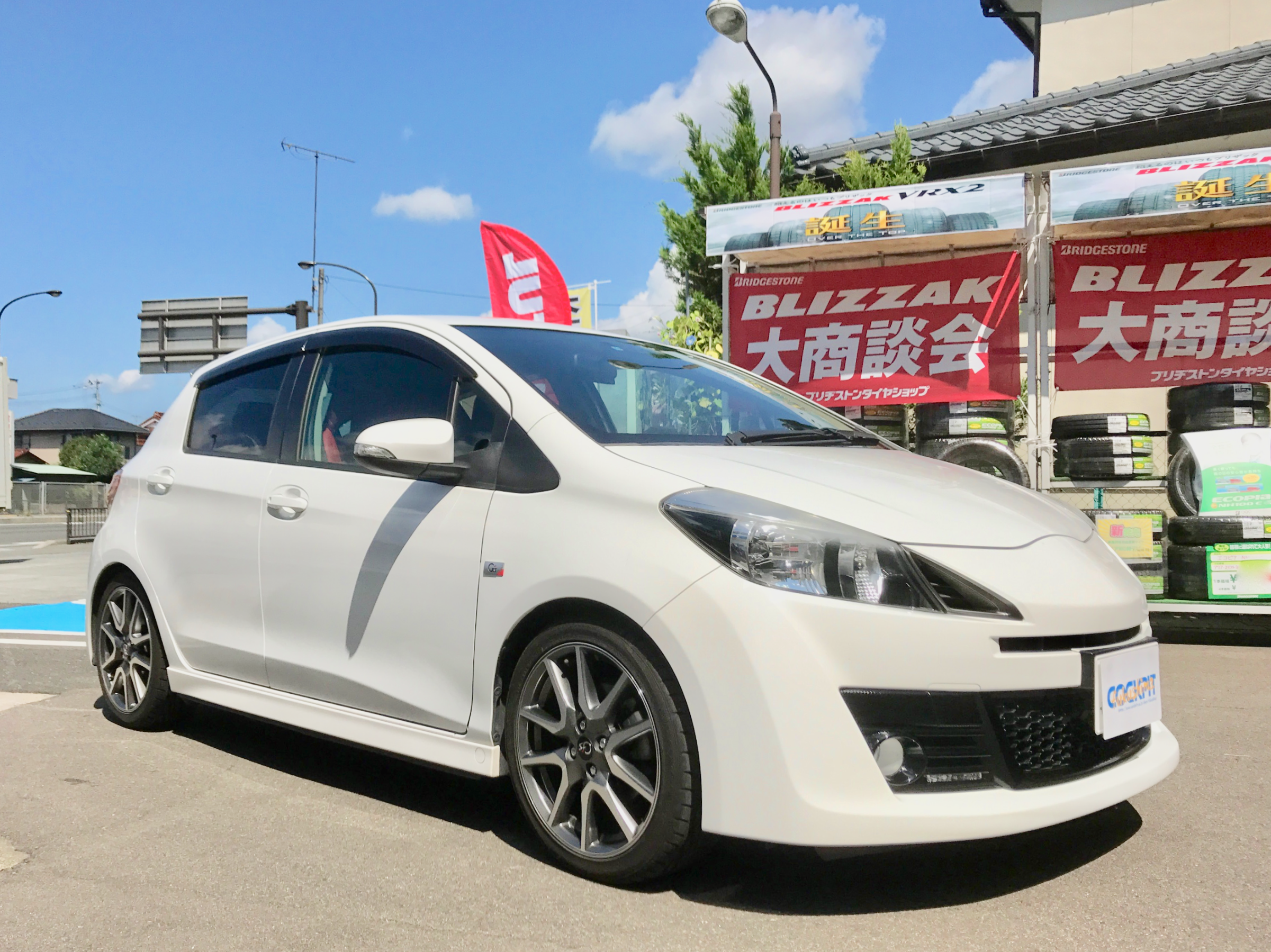 NCP131 TOYOTA G's VitzにRECARO SR-7 LASSIC2装着 | トヨタ ヴィッツ