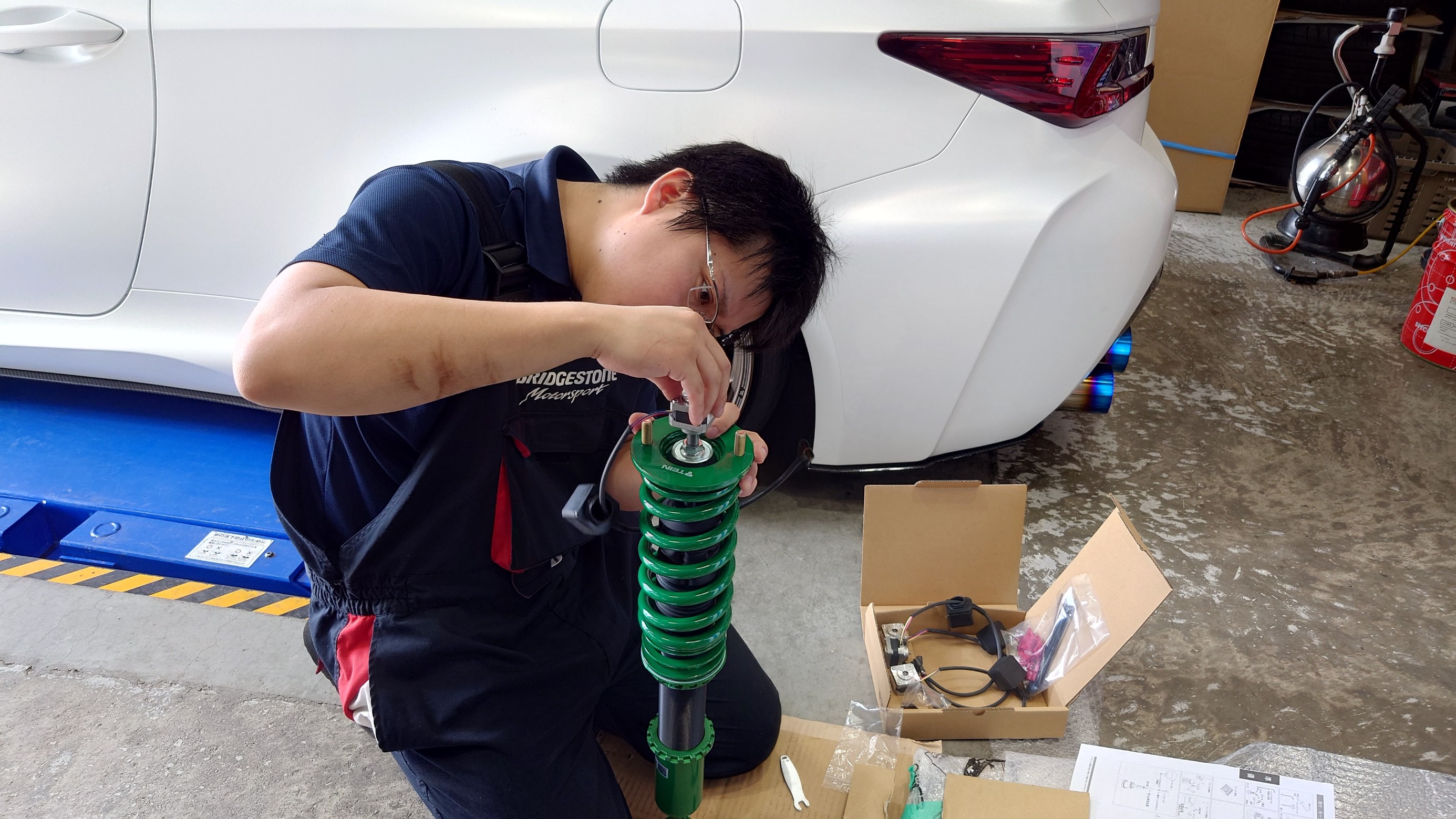 TEIN(テイン)「MONO SPORT」(モノスポーツ)&「EDFC5」の TEIN(テイン)「MONO SPORT」(モノスポーツ)&「EDFC5」の