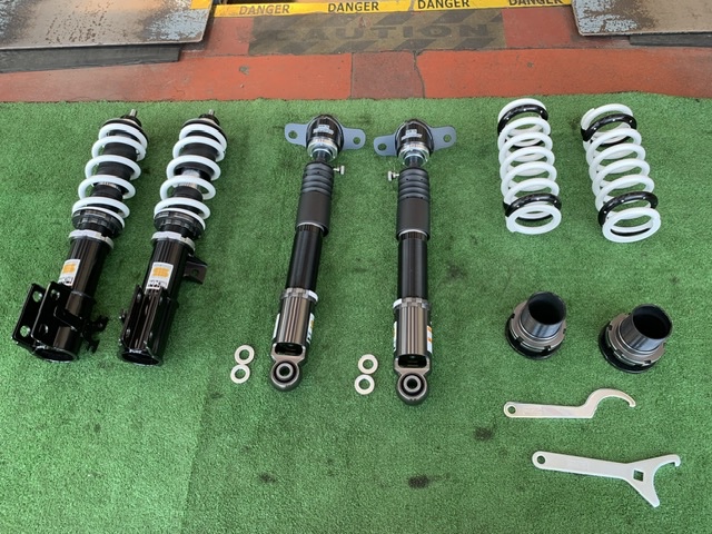 GRヤリス GXPA16 HKS ハイパーマックスS 車高調取り付け