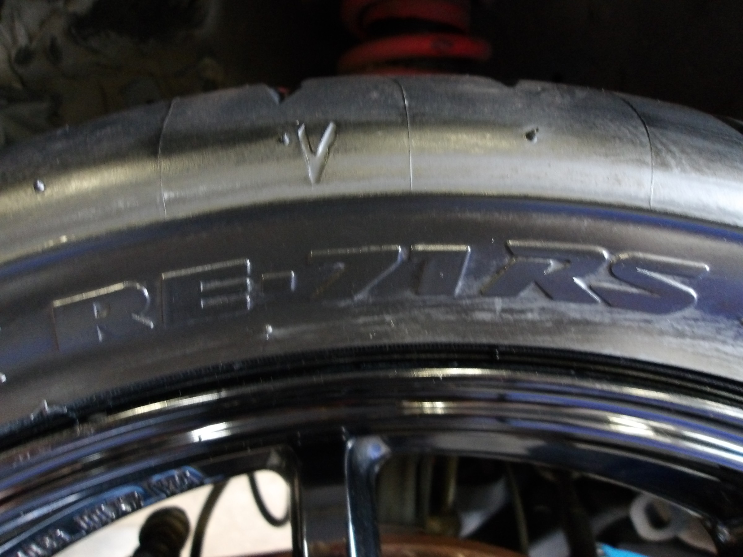 スイフトスポーツ（ZC32S）ブリヂストンタイヤ「ポテンザ RE-71RS