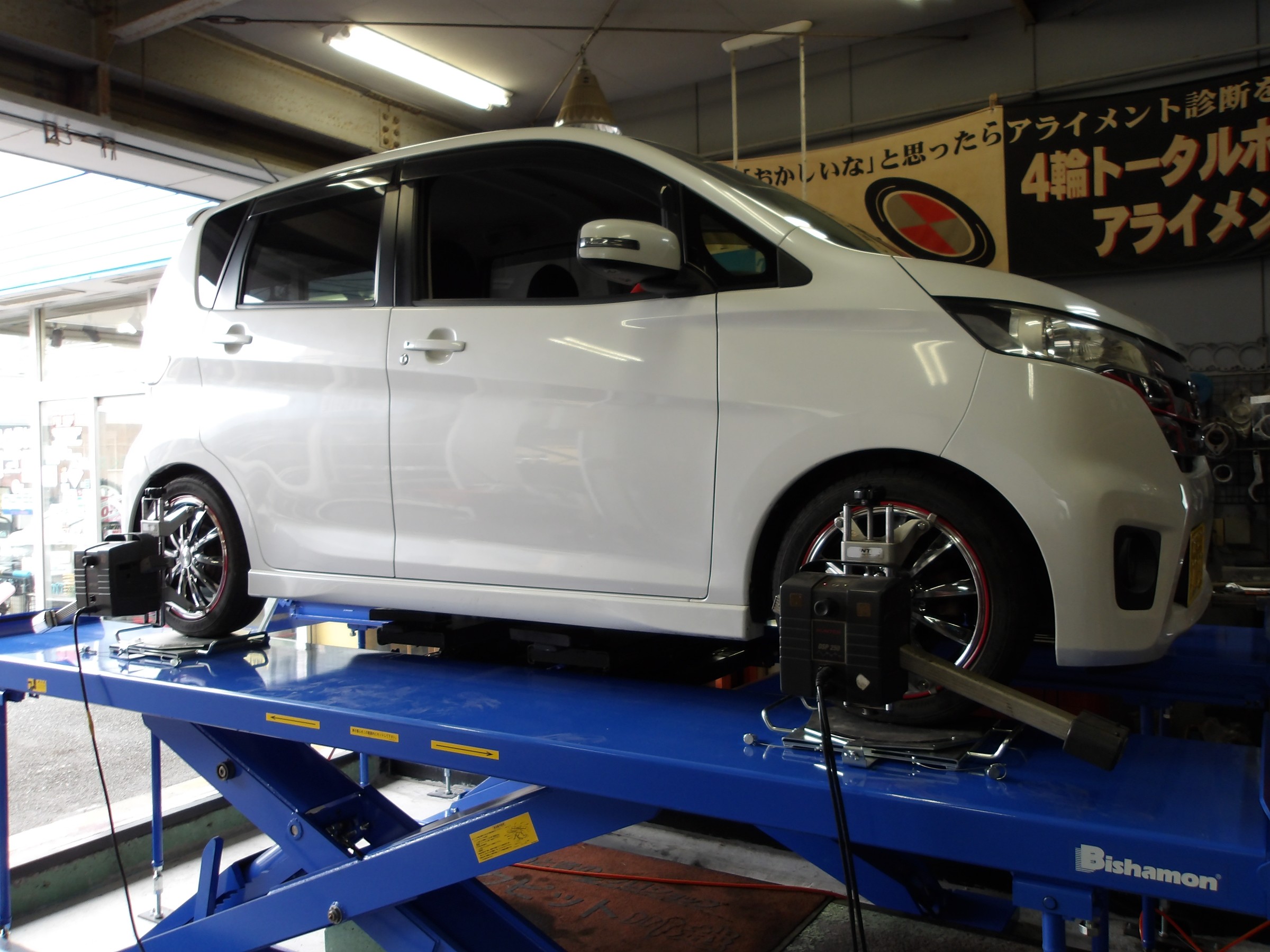 デイズ（B21W）テイン製車高調「STREET BASIS Z」装着