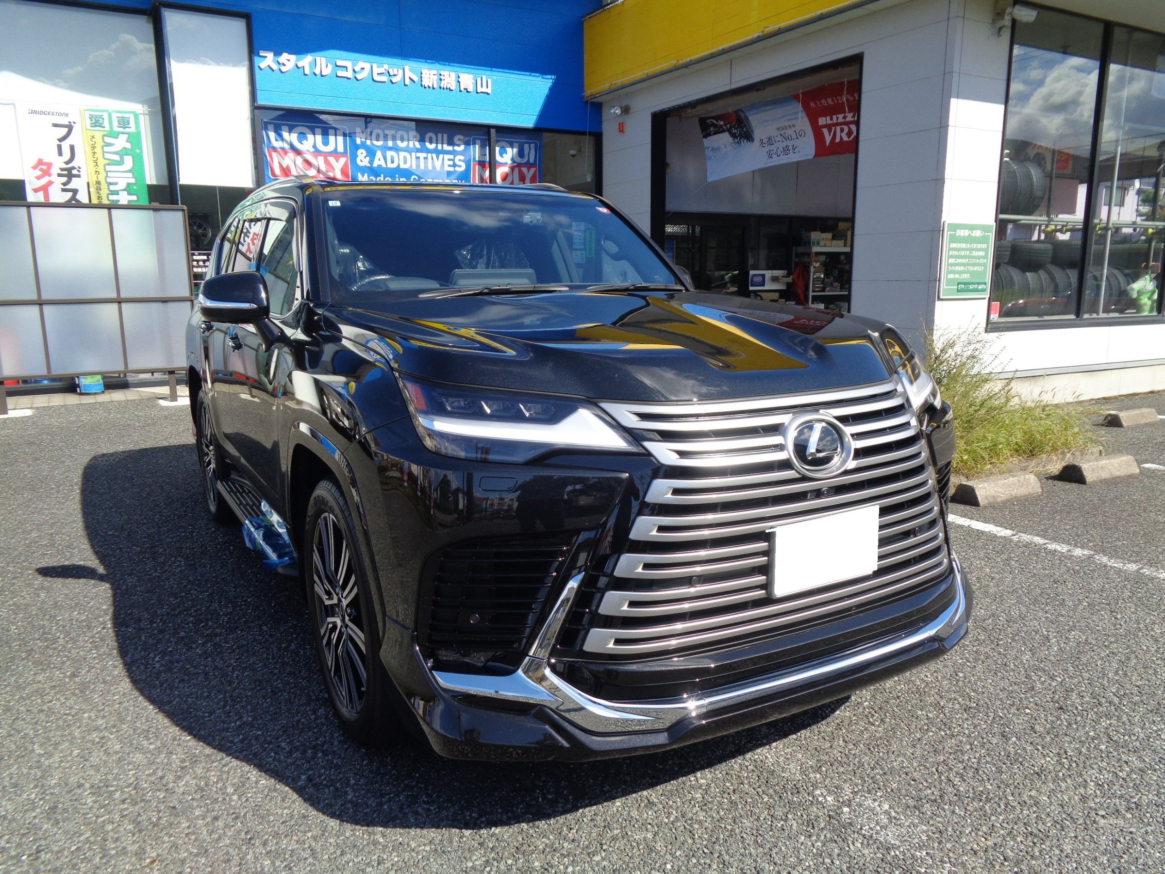 レクサス LX600に最新盗難手口！リレーアタックやCANインベーダーから