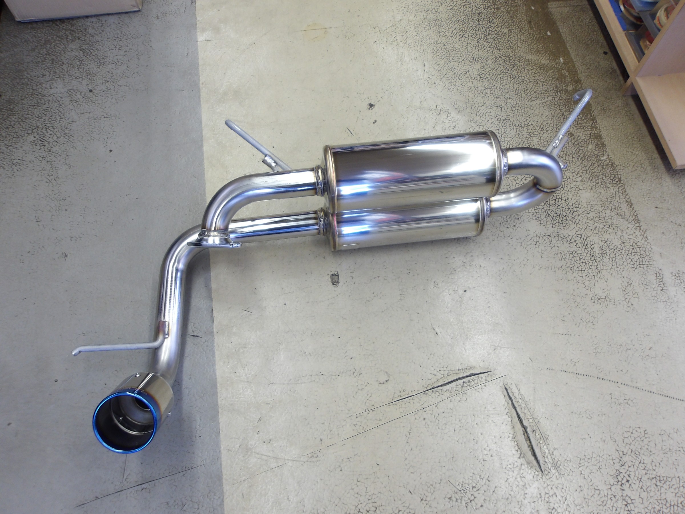 MRｰS（ZZW30）テクノプロスピリッツ製エキゾーストマニホールド