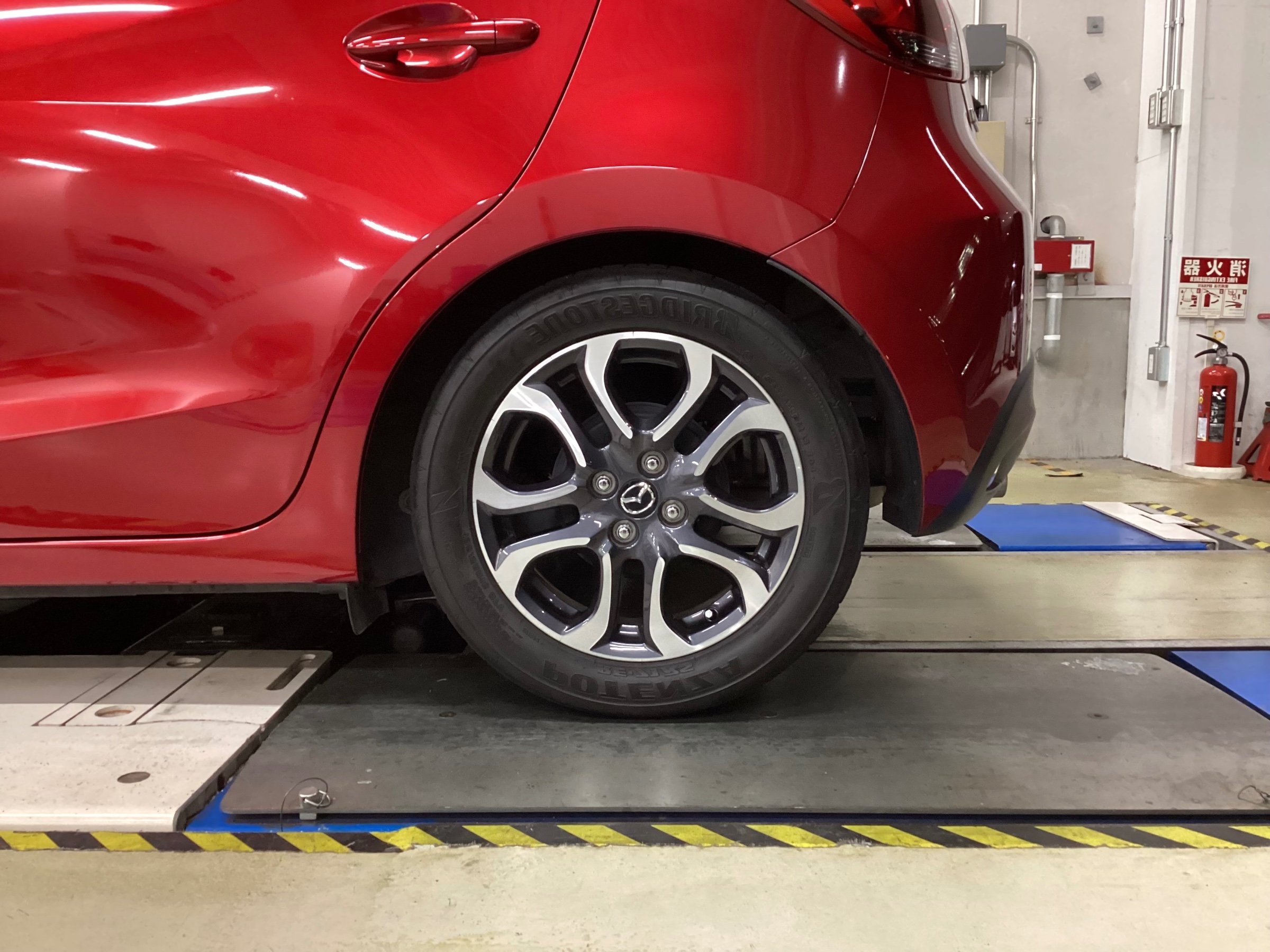 MAZDA DEMIO TEIN FLEX Z取付 | 取り付け事例 | コクピット21 MAZDA DEMIO TEIN FLEX Z取付 | 取り付け事例 | コクピット21