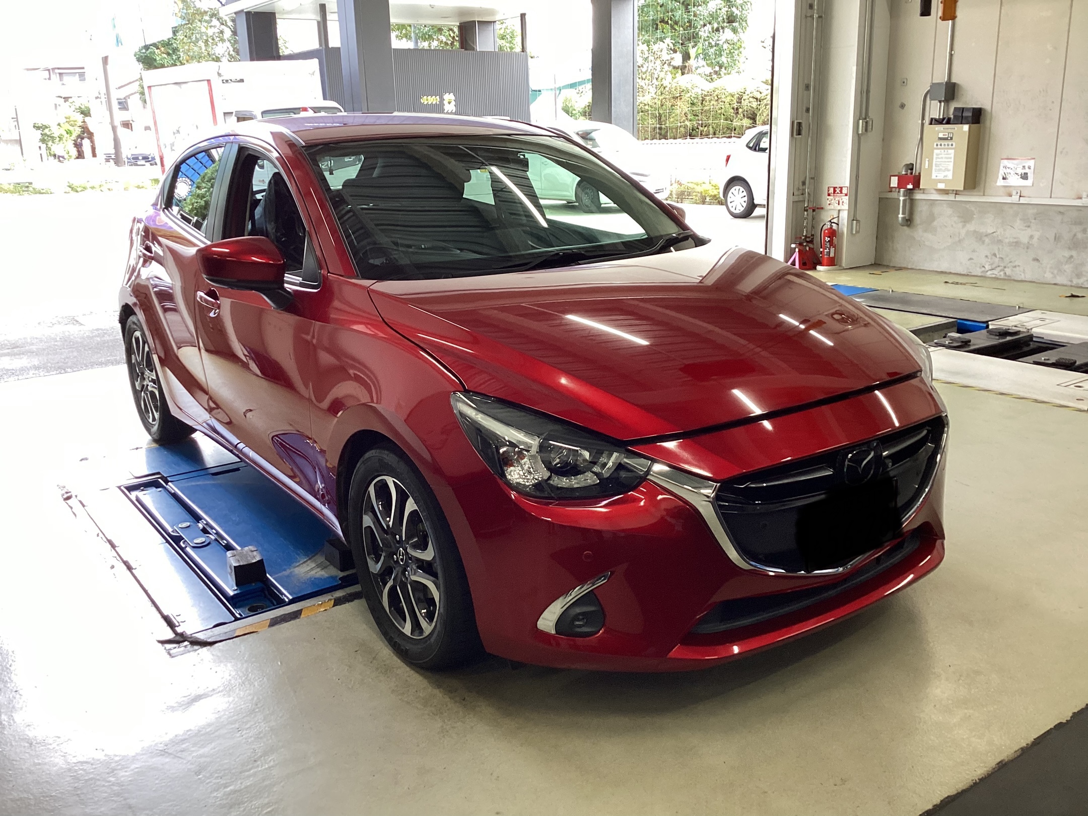 MAZDA DEMIO TEIN FLEX Z取付 | 取り付け事例 | コクピット21 MAZDA DEMIO TEIN FLEX Z取付 | 取り付け事例 | コクピット21
