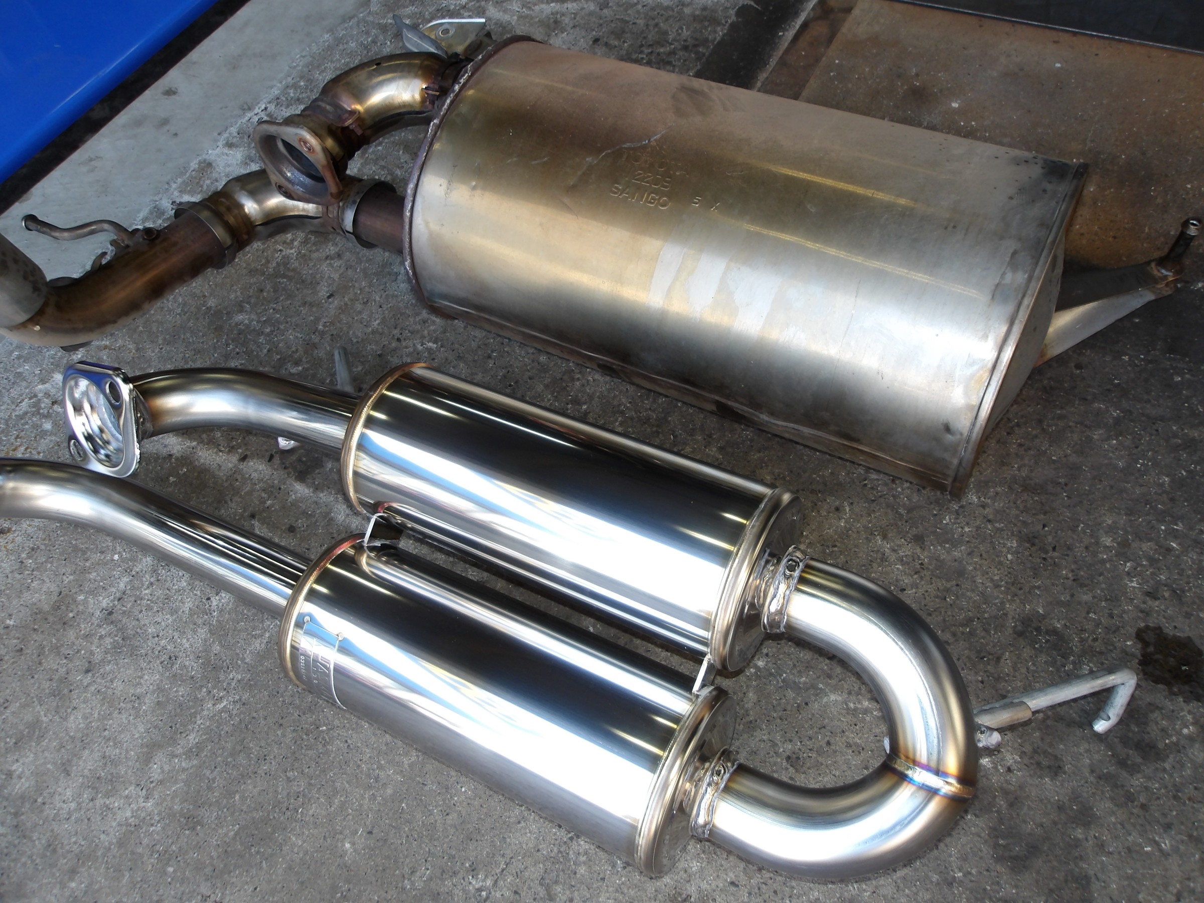 MRｰS（ZZW30）テクノプロスピリッツ製エキゾーストマニホールド