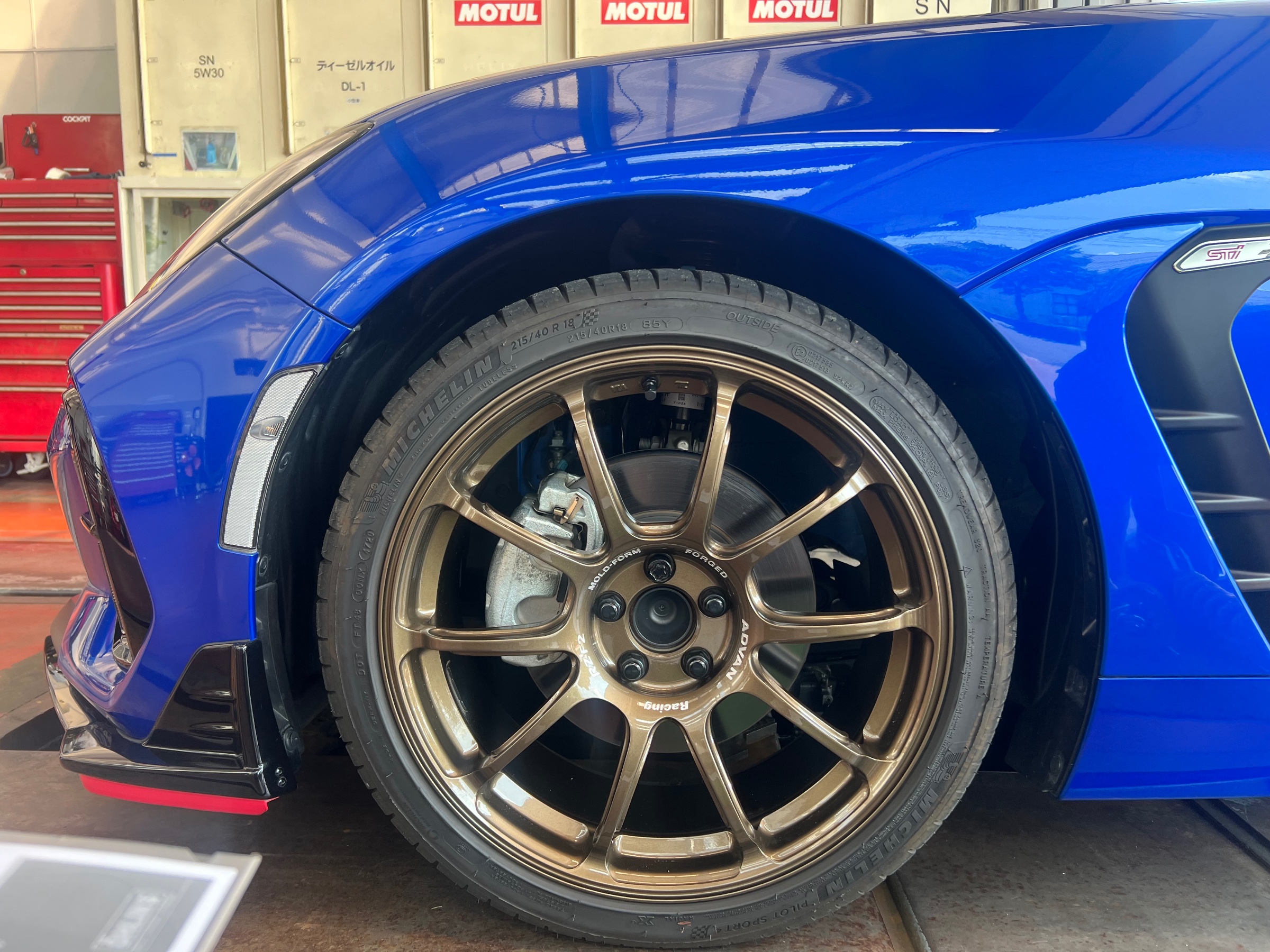 スバル BRZ 足回り交換《 SUBARU BRZ ZD8 x OHLINS DFV HAL車