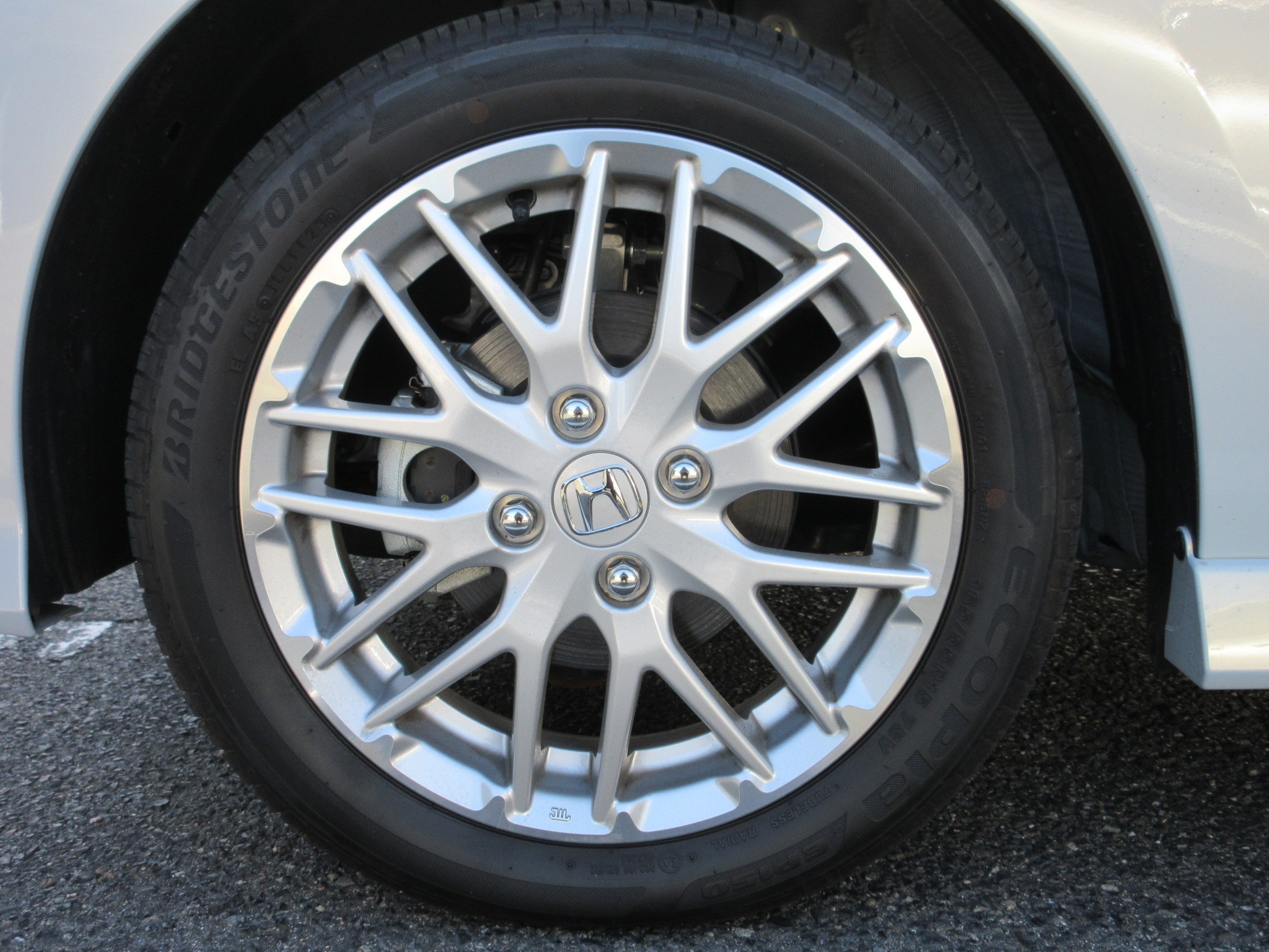 MAZDA 純正タイヤ BRIDGESTONE 16インチ（きまりました マツダ純正17 