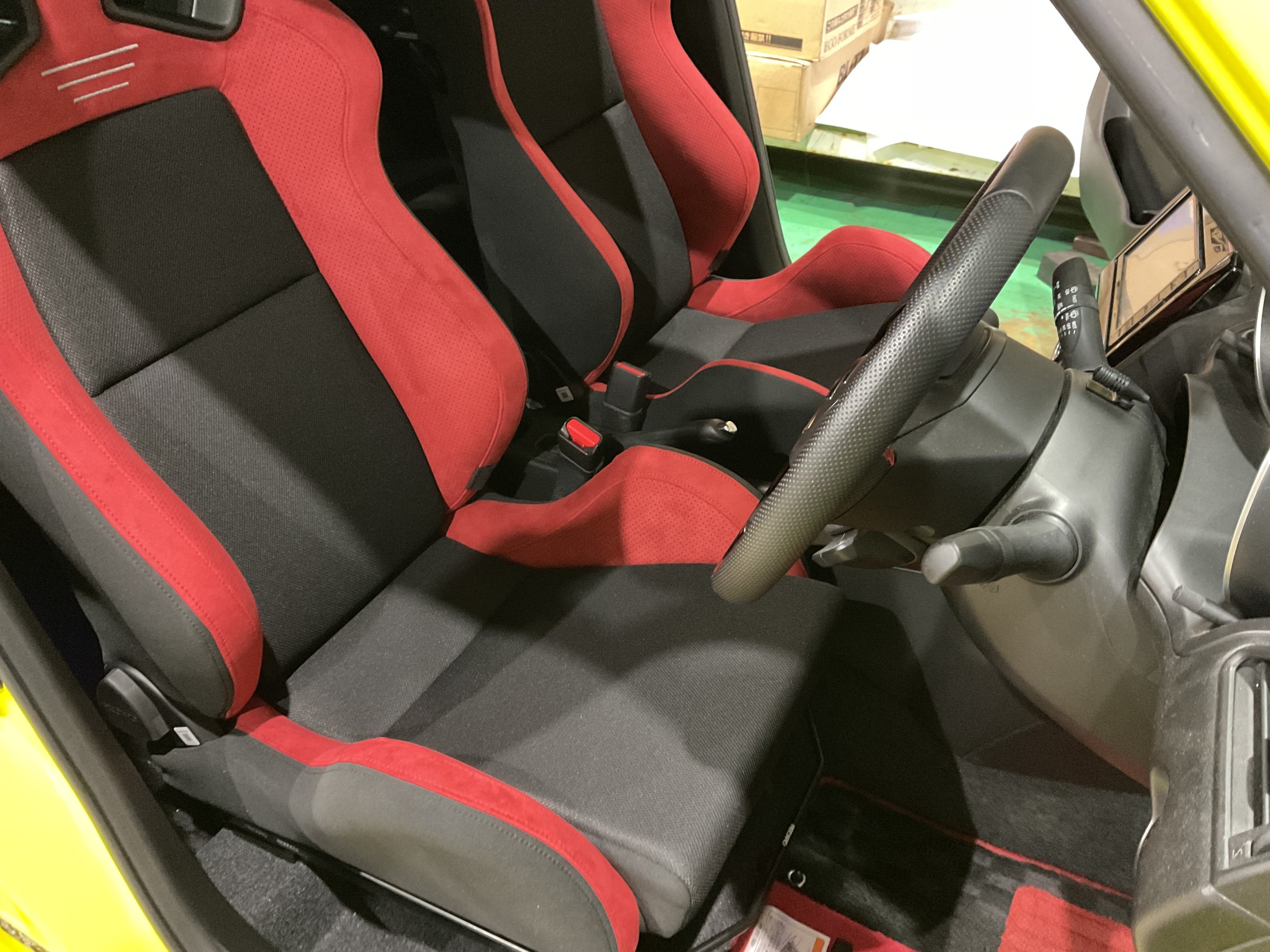 レカロシートSR-7 GU100 | スズキ スイフトスポーツ インテリア