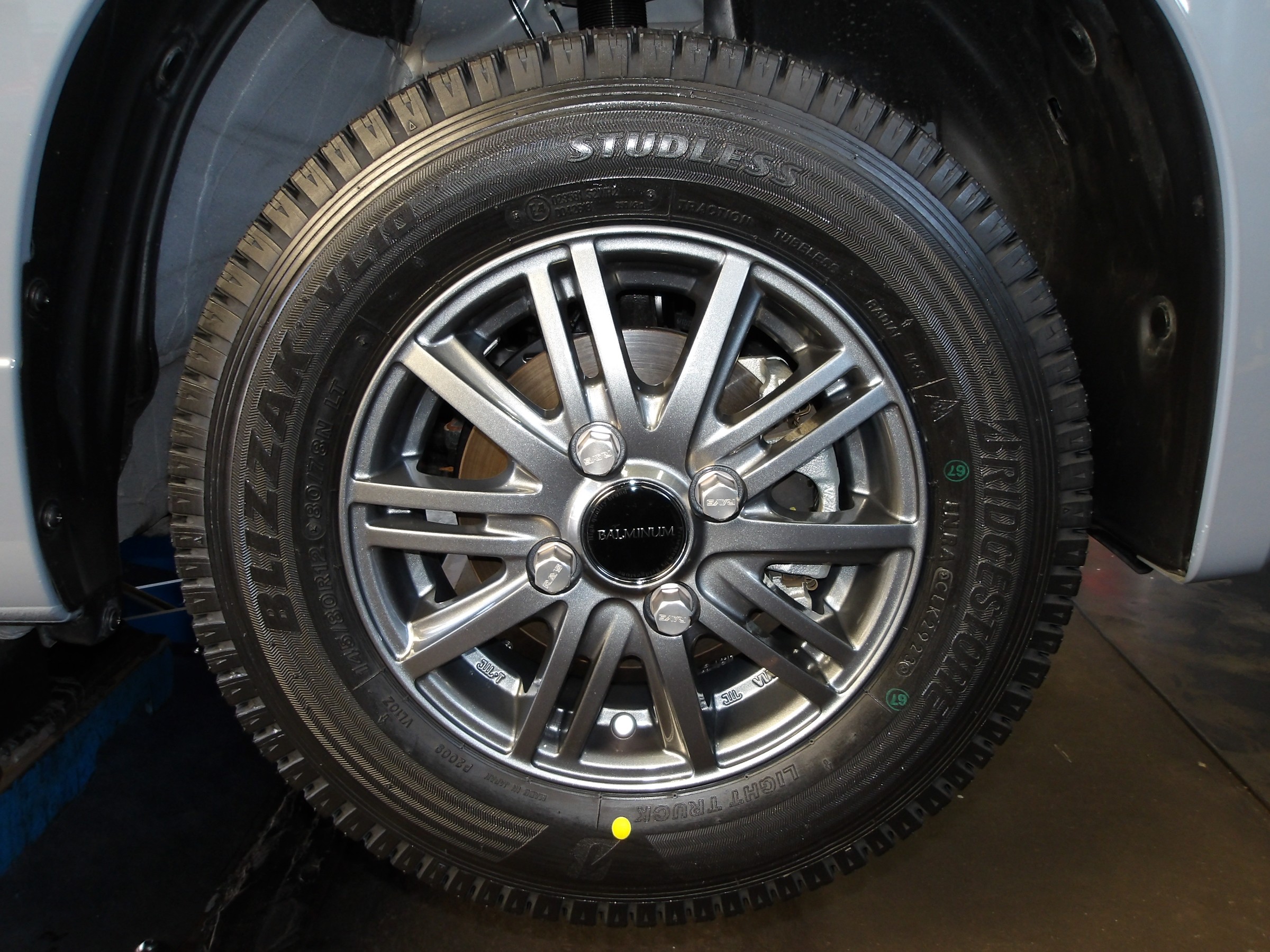 N-VAN(JJ1)ブリヂストンタイヤアルミホイール「バルミナ BR10 N-VAN(JJ1)ブリヂストンタイヤアルミホイール「バルミナ BR10