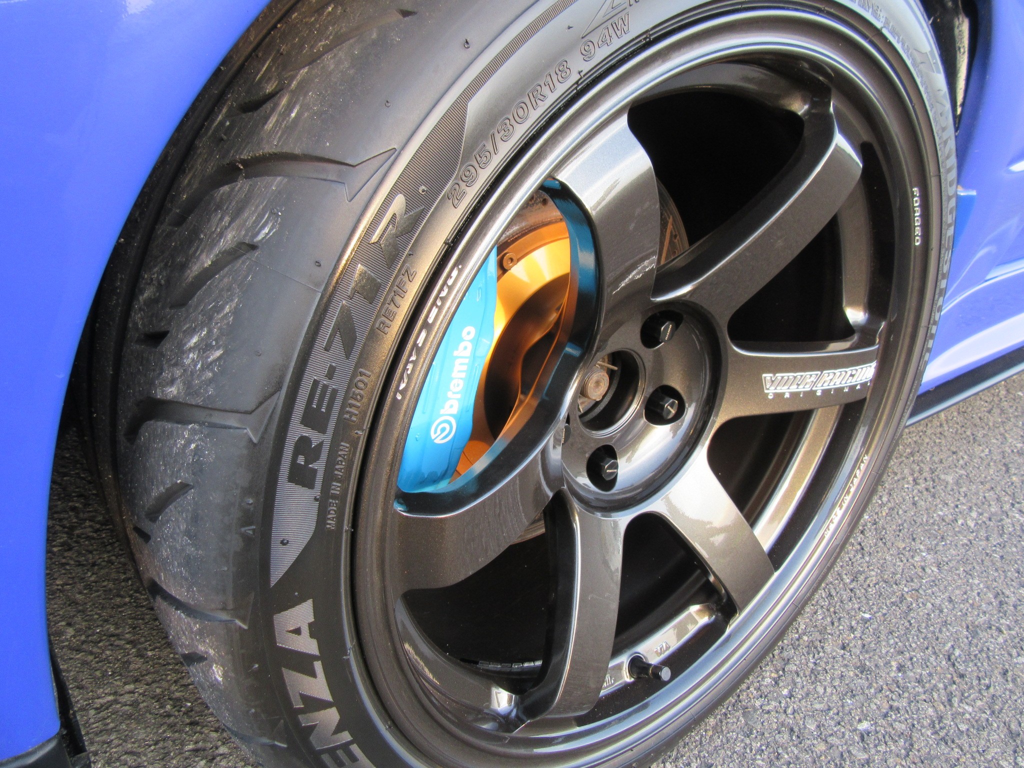 RAYSの新作「TE37 SAGA」をスカイラインGT-R（BNR32）に取り付け