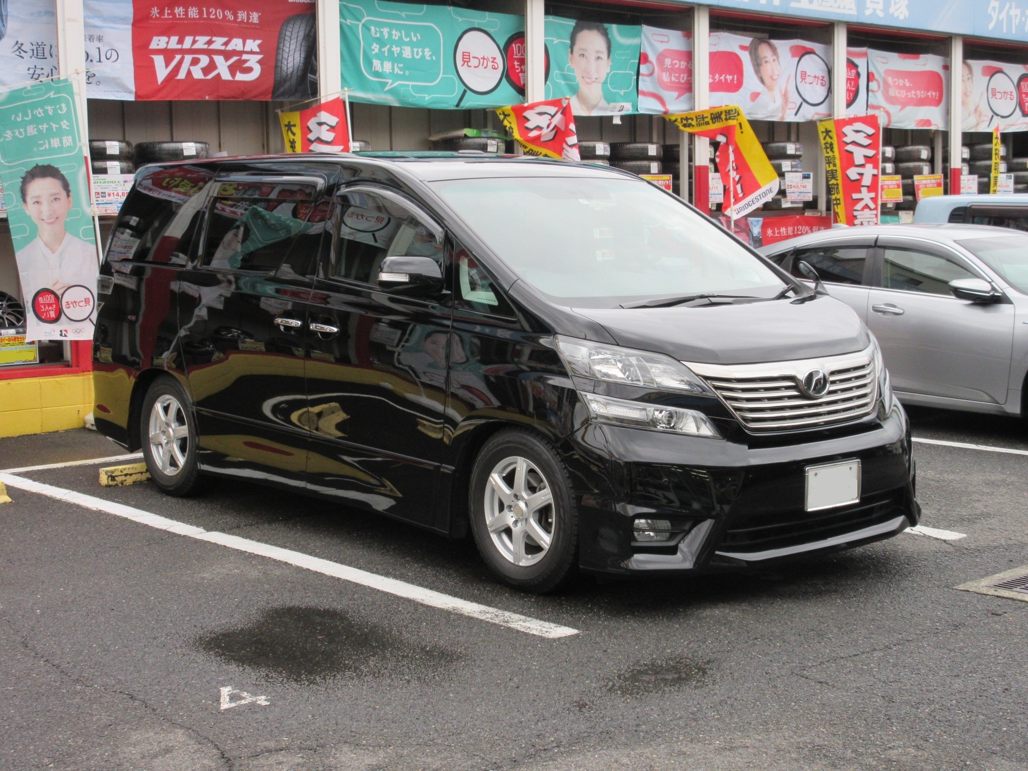 スタッドレスタイヤ＆ホイールセットをインチアップで新調します