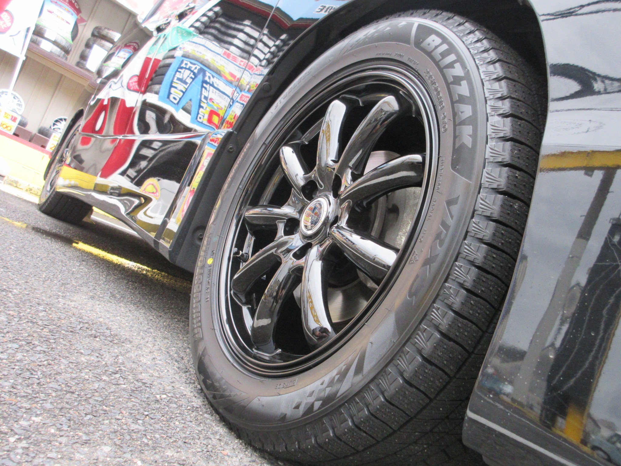 スタッドレスタイヤ＆ホイールセットをインチアップで新調します