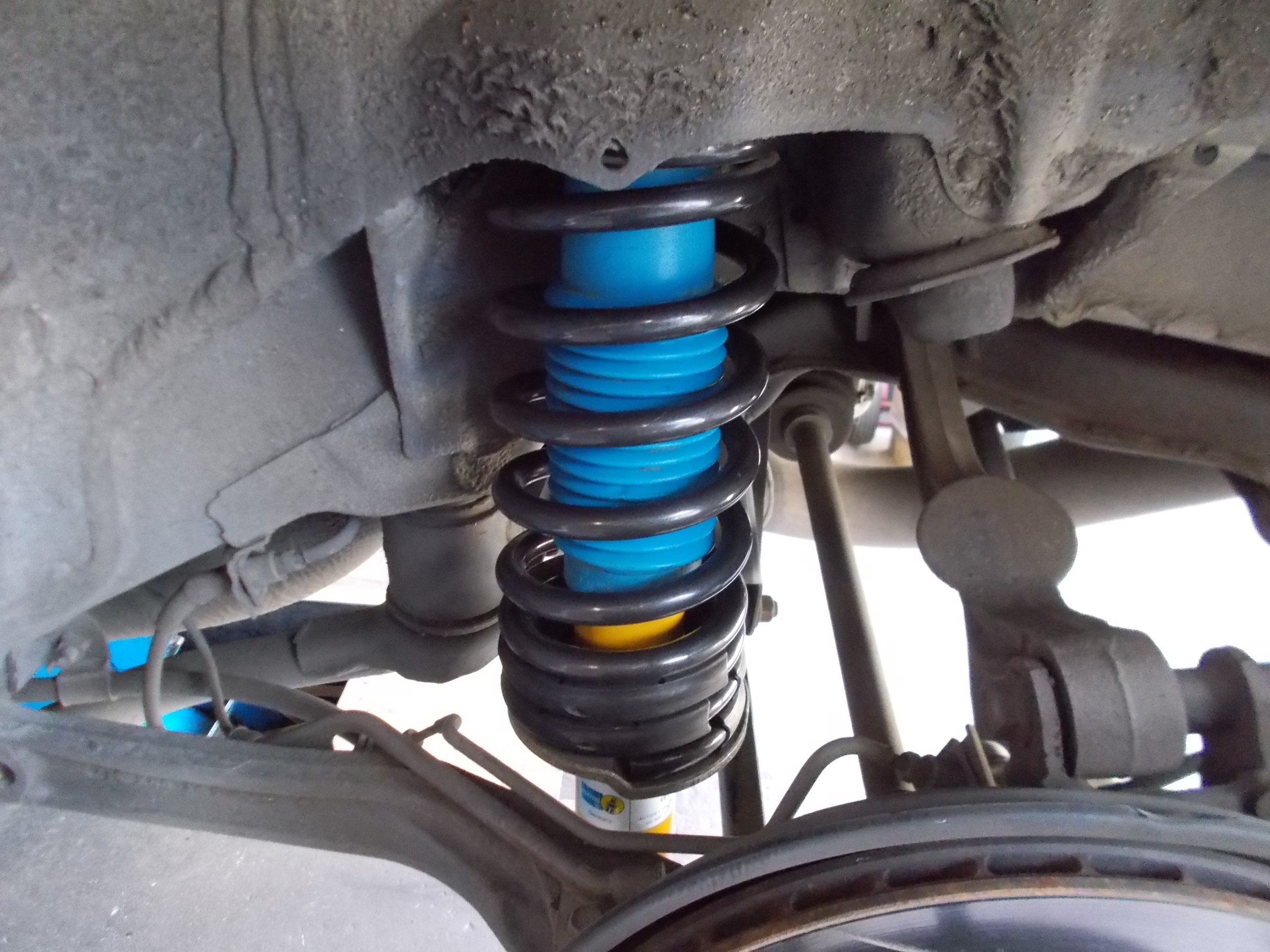 スバル レガシィツーリングワゴン BRG 純正ビルシュタイン サスペンション レガシィツーリングワゴン（BRG）エナペタル製純正