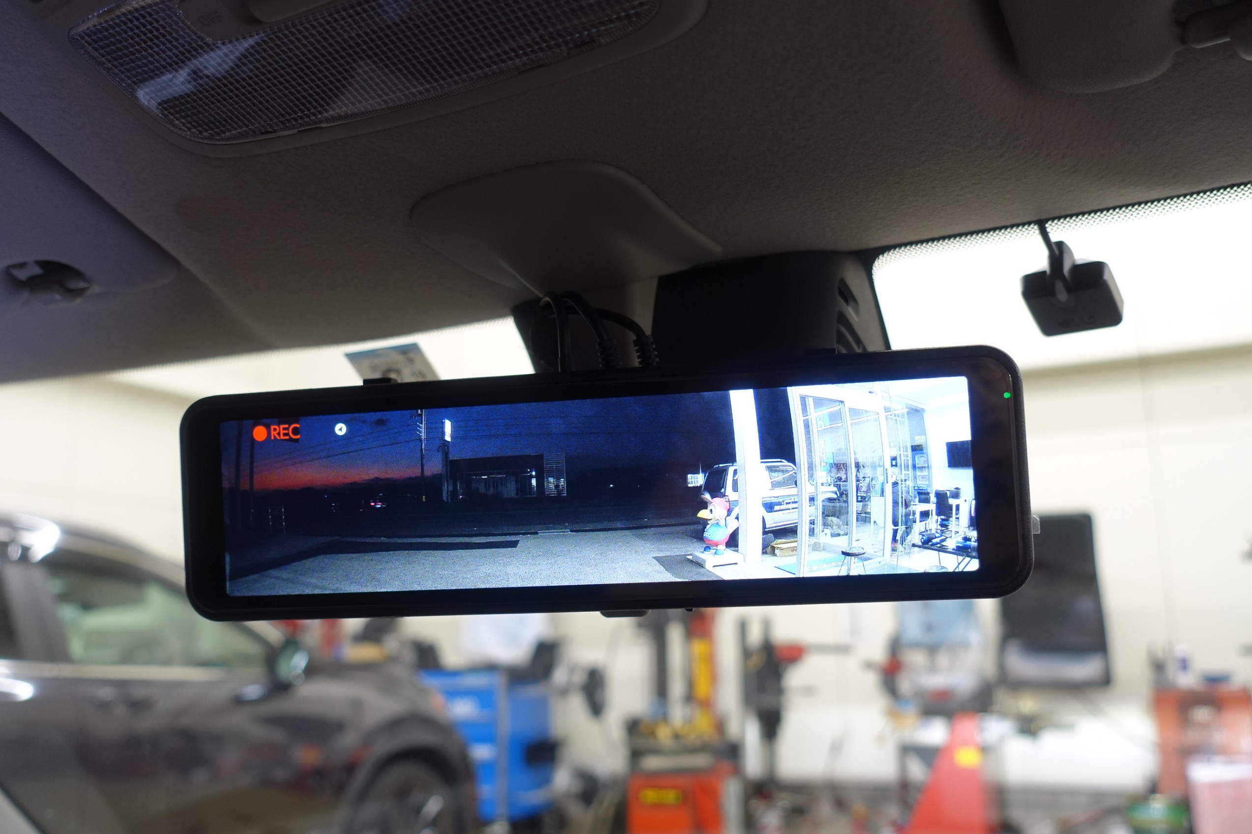 室内空間が狭い軽カーやコンパクトカーにオススメのデジタルインナー