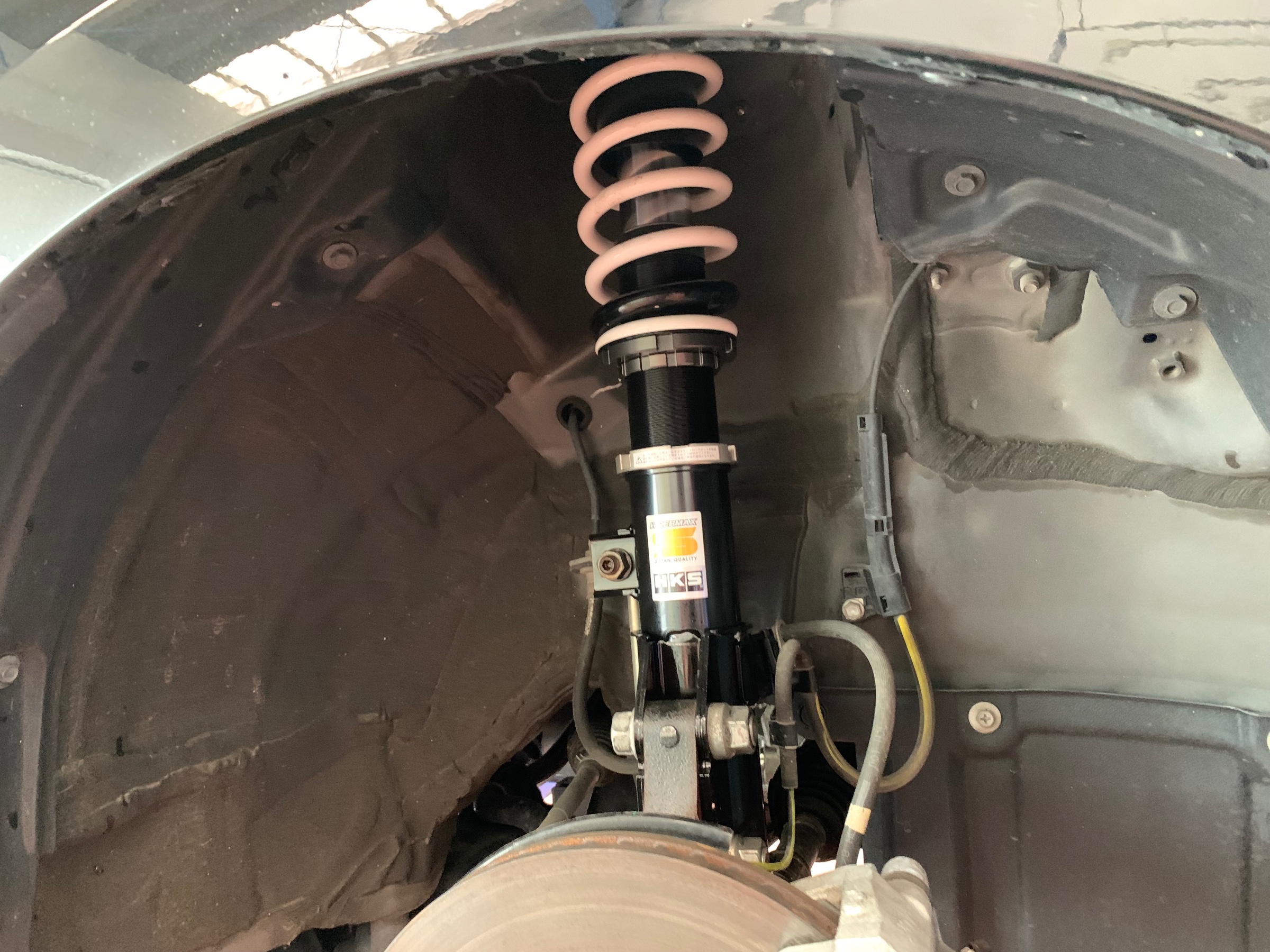 80系 VOXY ZRR85W HKS HIPERMAX-S 車高調取付け | トヨタ