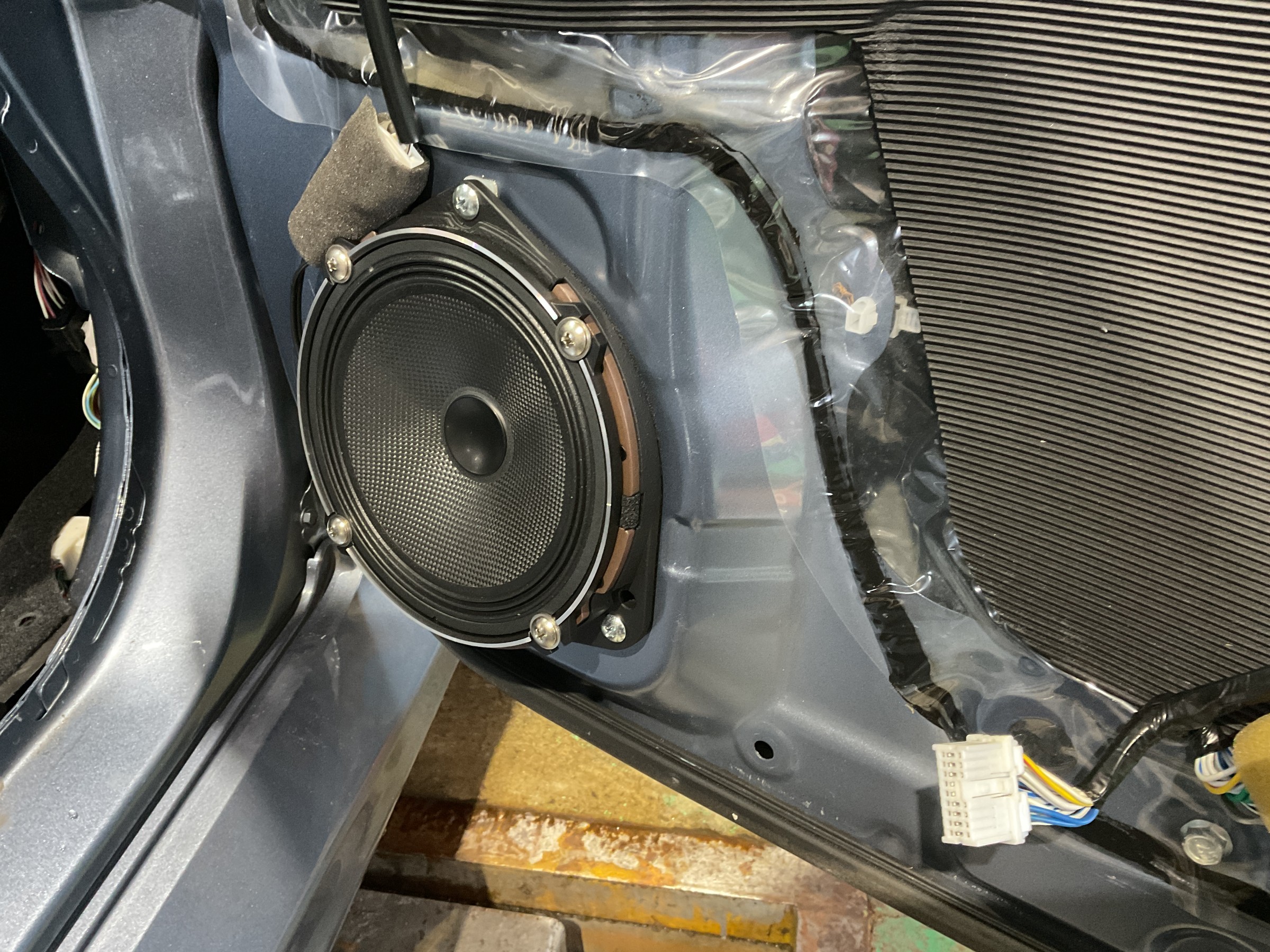 ワンランク上のオーディオ音質チューニング | スバル レヴォーグ ワンランク上のオーディオ音質チューニング | スバル レヴォーグ