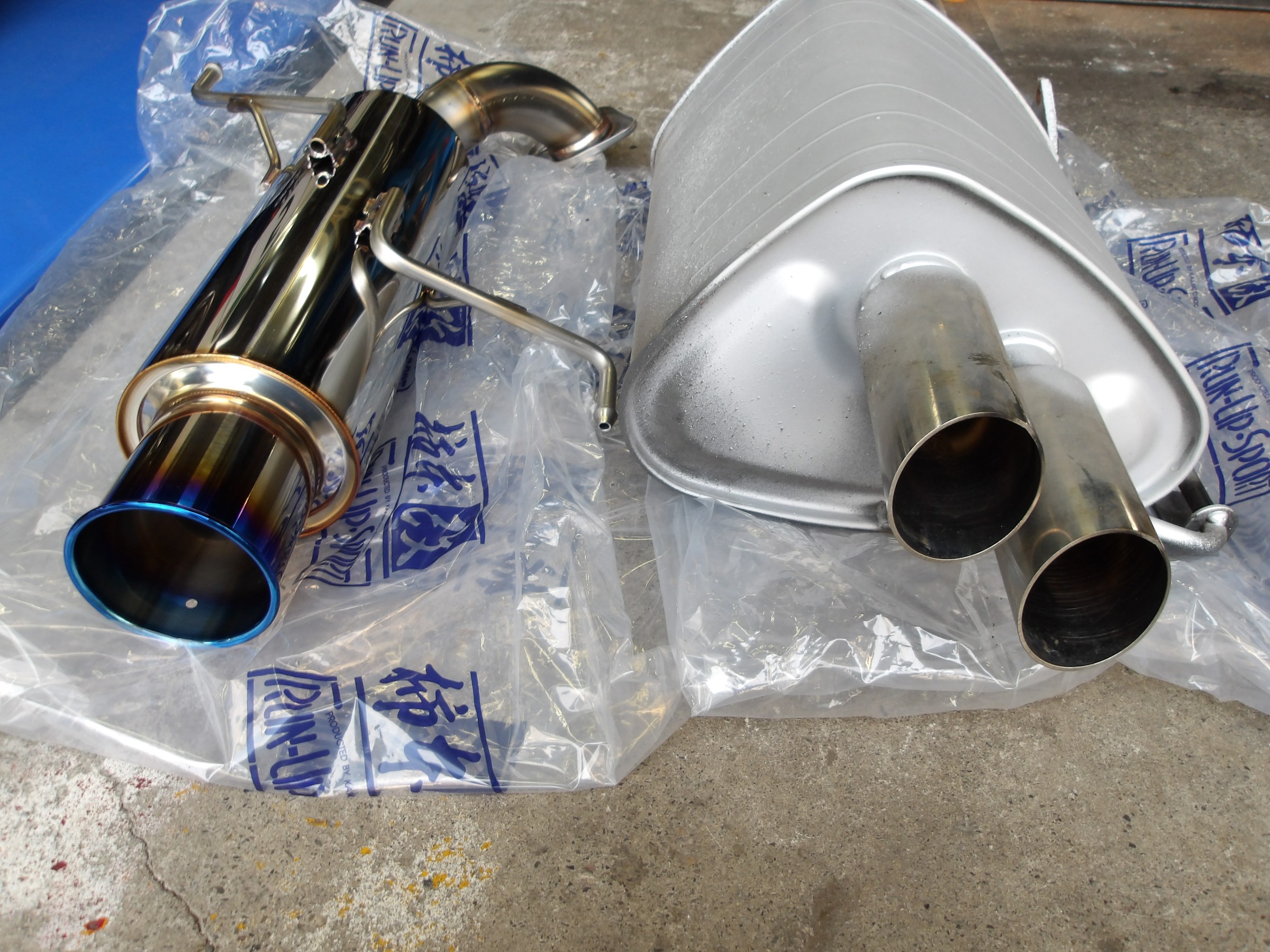 レガシィ B4（BL5）柿本製スポーツマフラー「Regu.06&R（保安