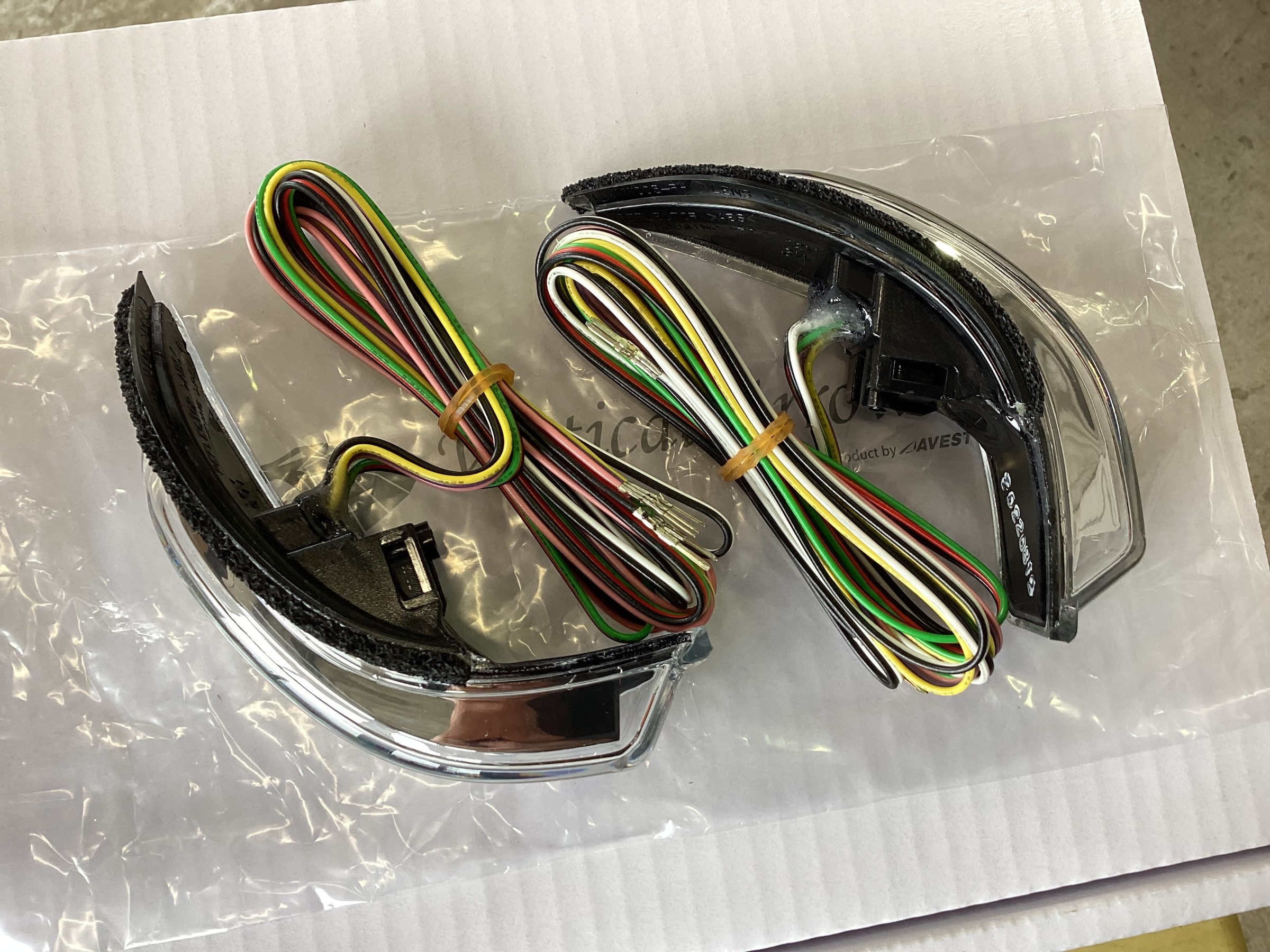 アクア NHP10 ウインカーをLED化します！ | トヨタ アクア HID