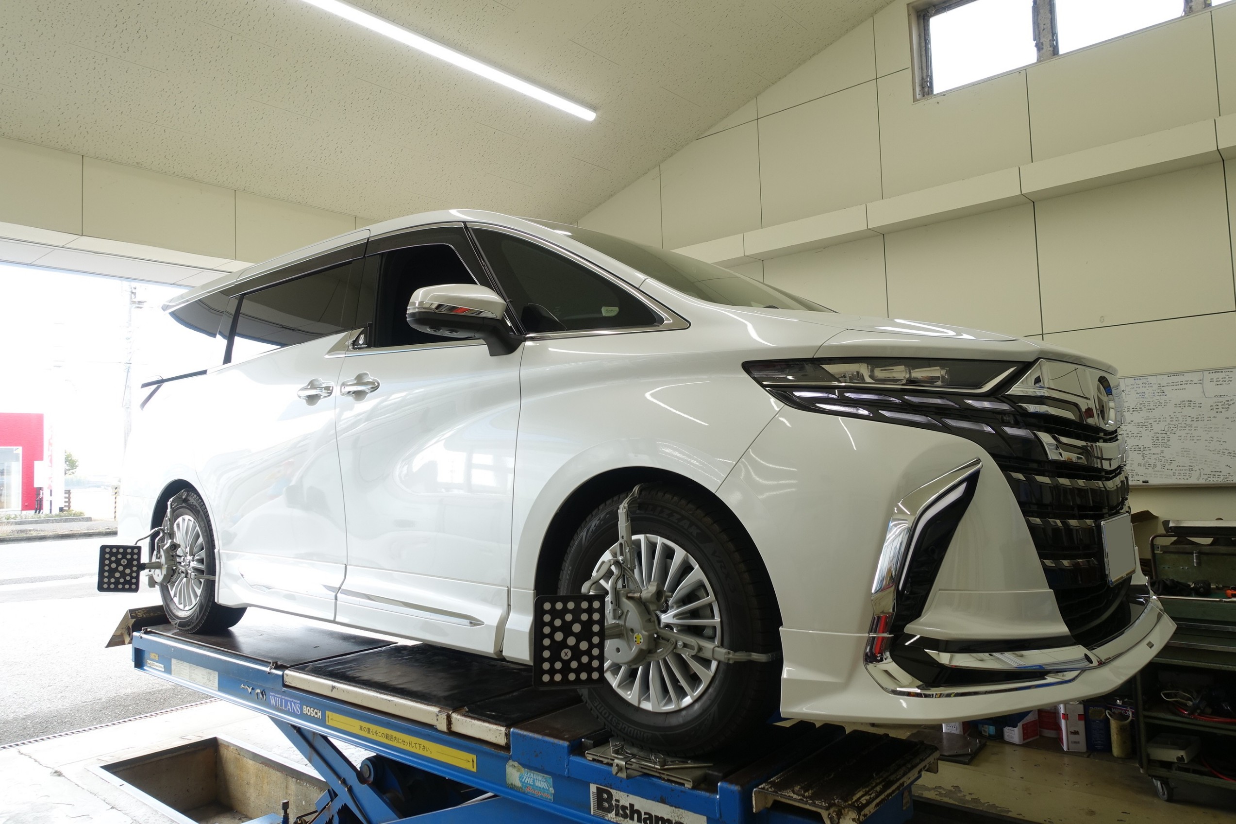 期待通りの快適な乗り味にオーナーも大・大・大満足!40系新型 期待通りの快適な乗り味にオーナーも大・大・大満足!40系新型