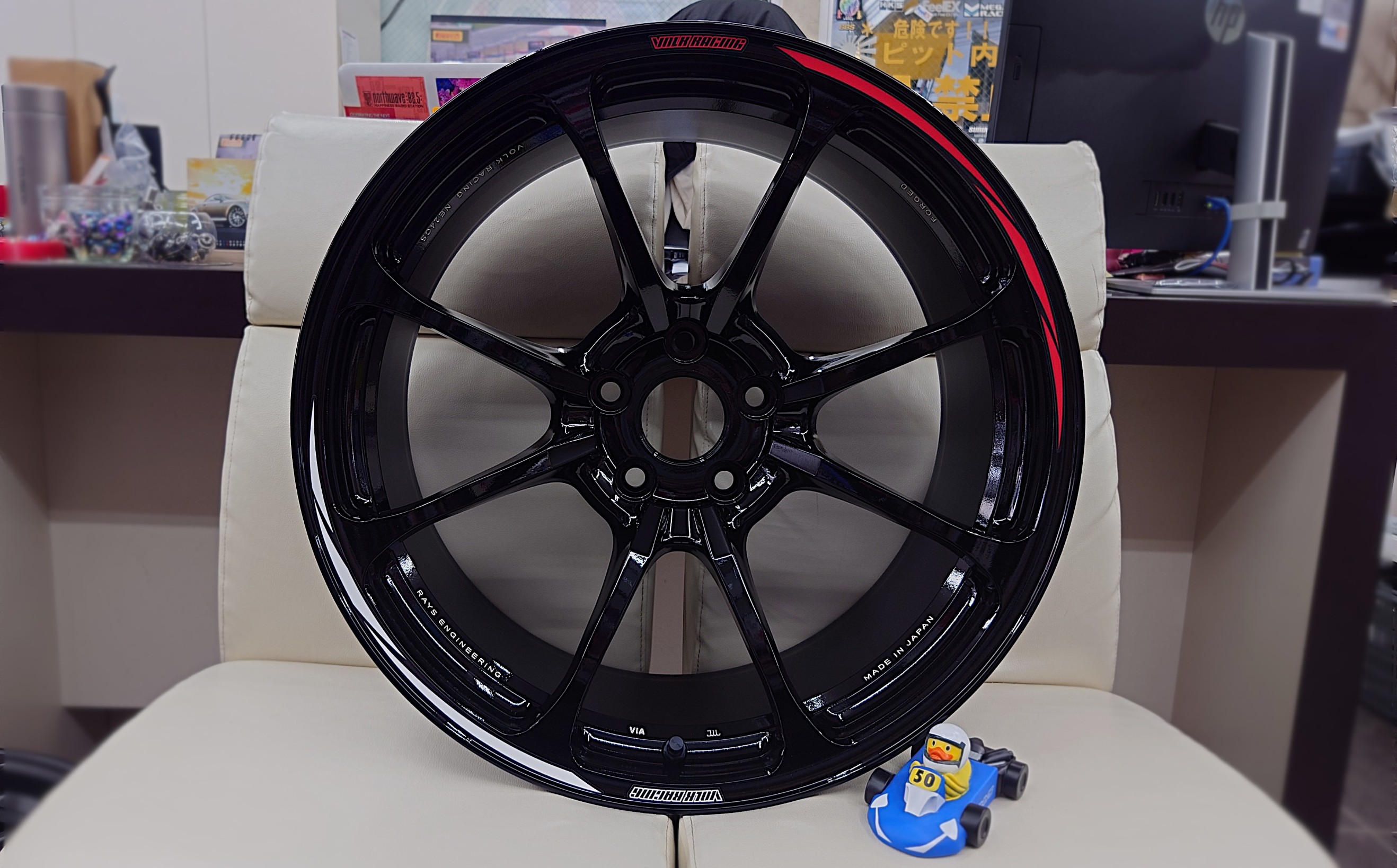 RAYS（レイズ）の 2024年 NEWモデル☆ ボルクレーシング「NE24