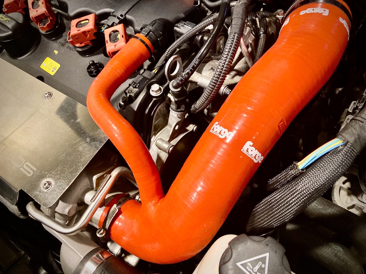 希少】 MINI クーパーS R56 forge インテークパイプ