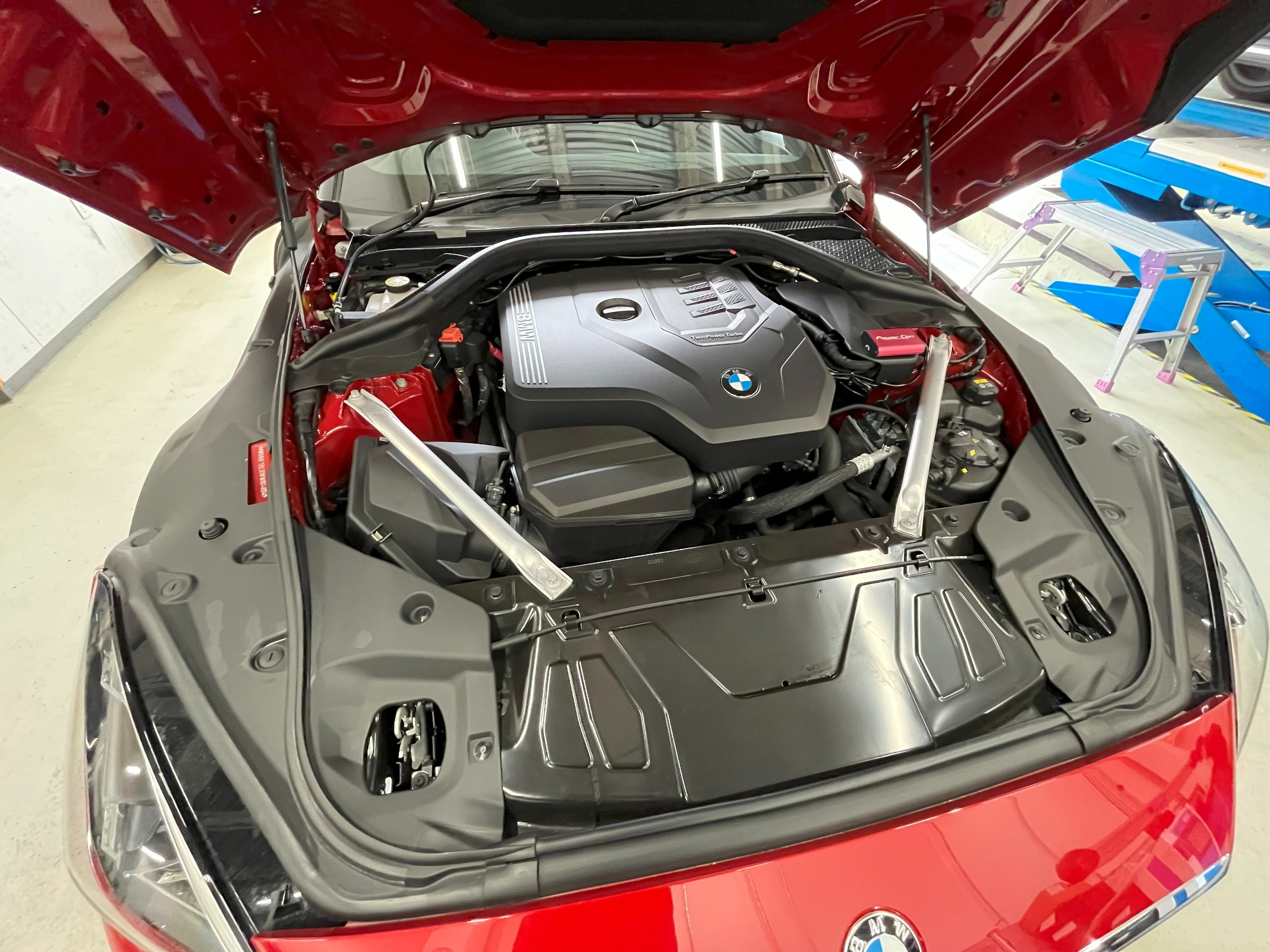 BMW Z4（G29）20i Mスポーツにアラゴスタ車高調を取付