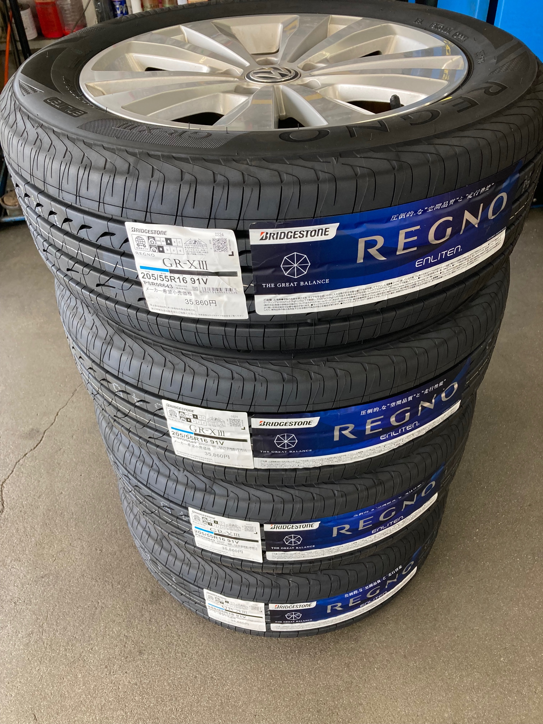 夏タイヤ続々と入荷中です！ | フォルクスワーゲン ゴルフ7 タイヤ 