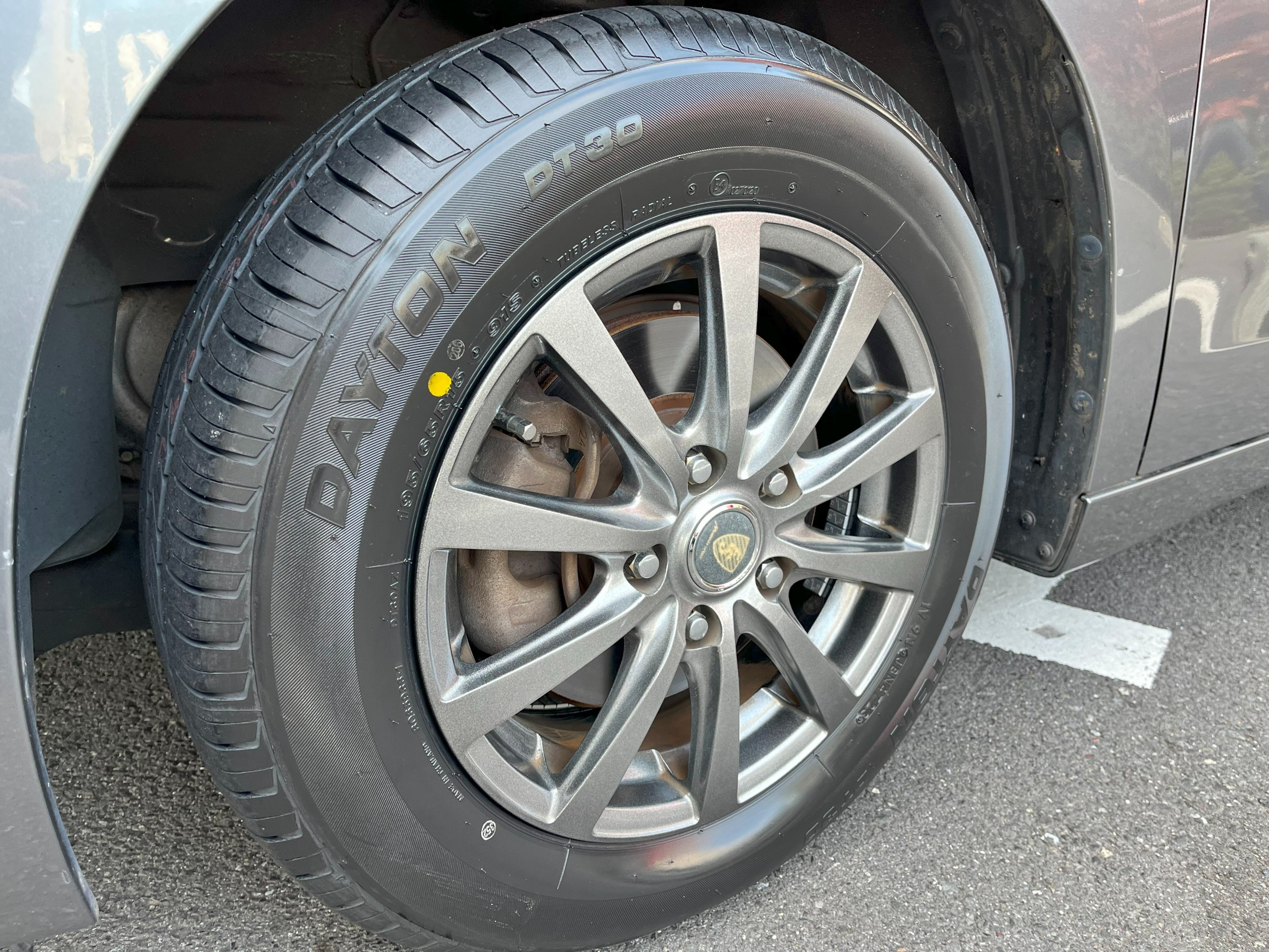 ホンダ ステップワゴン RK1 タイヤ交換 | スタッフ日記