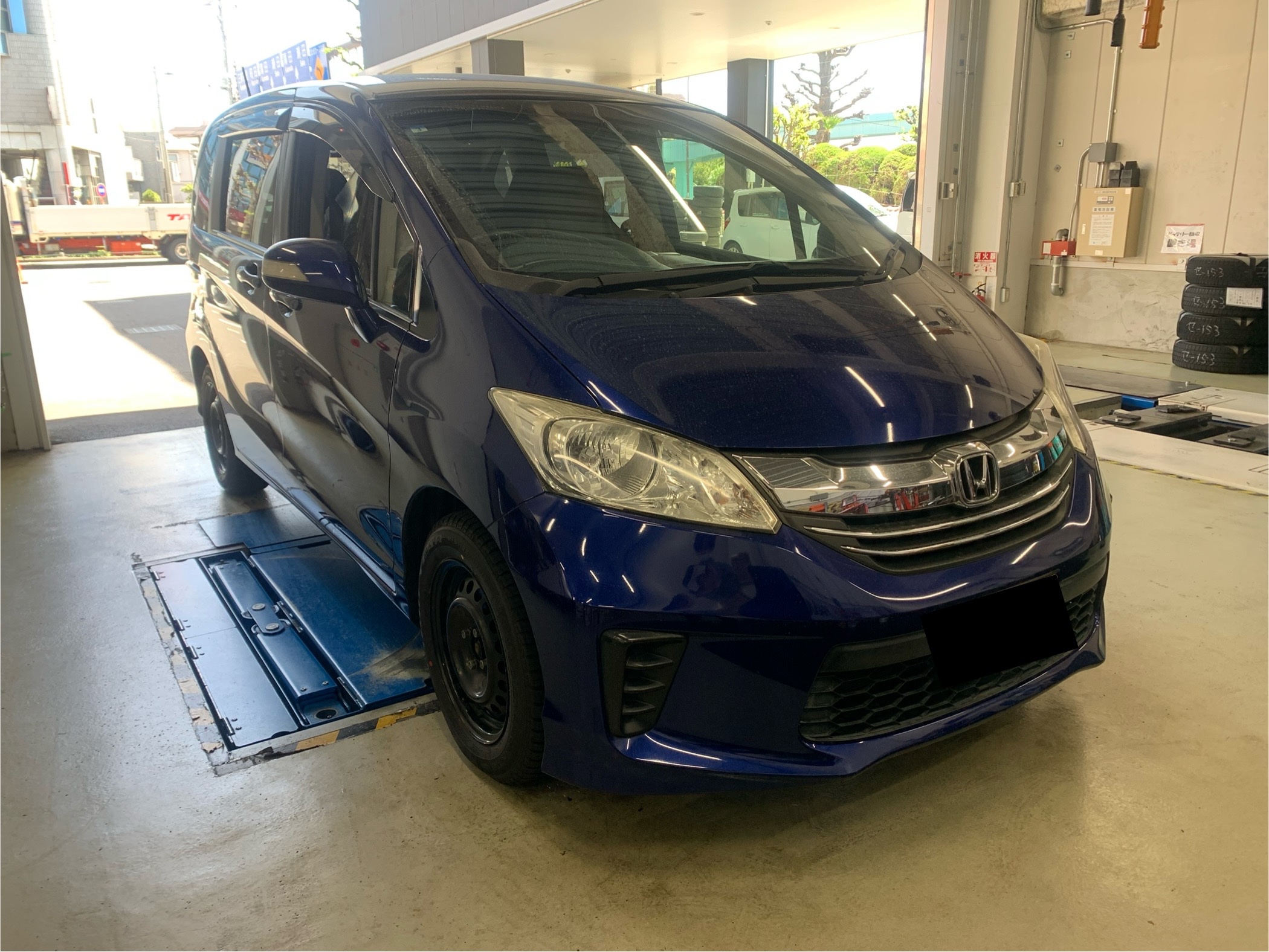 HONDA フリード GB3 足回り交換 | 取り付け事例 | コクピット21