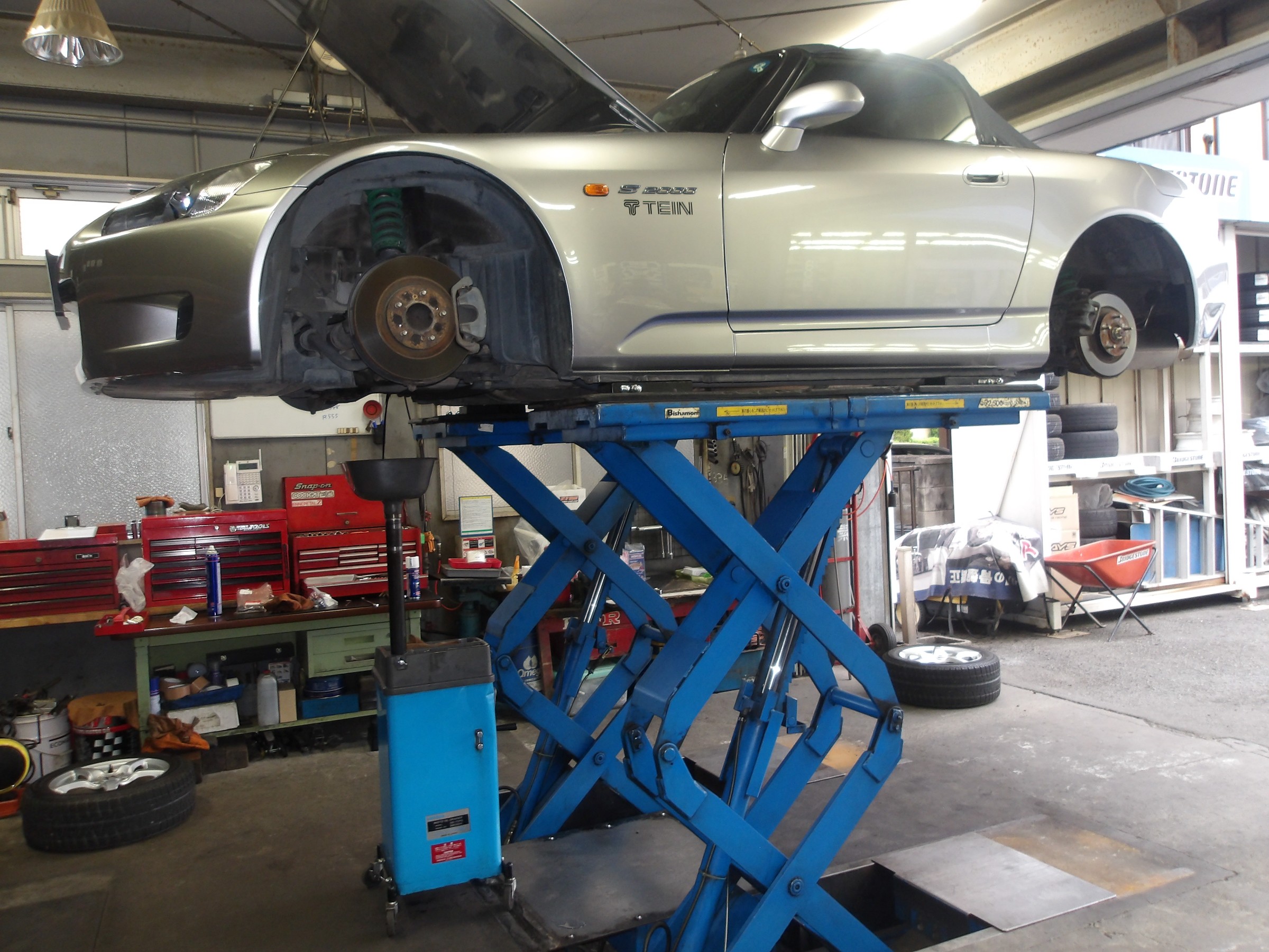 ホンダ　s2000 AP1 純正サスペンション　1台分　車検戻し等に ホンダ s2000 AP1 純正サスペンション 1台分 車検戻し等に