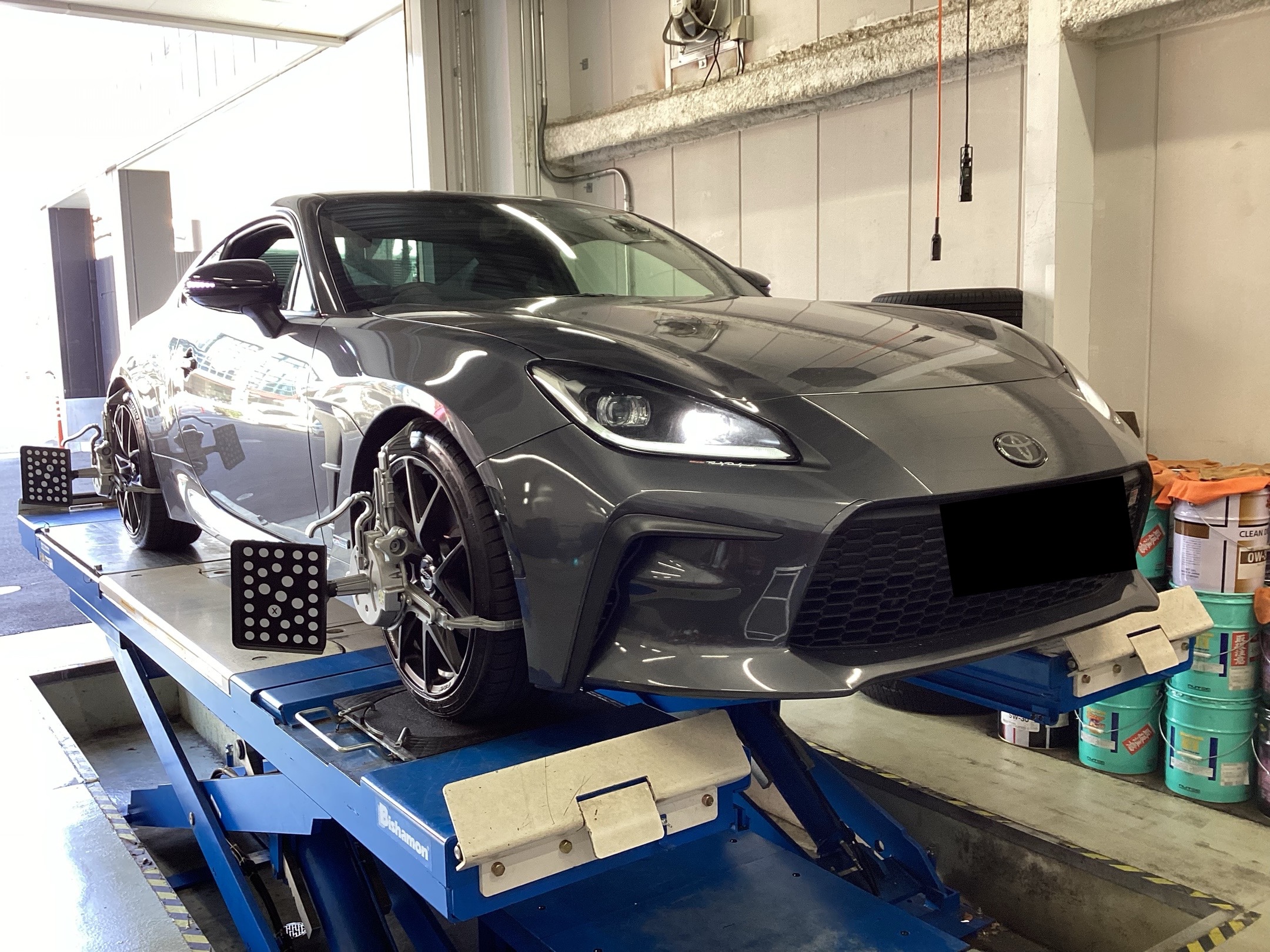 TOYOTA GR86 SARD×SHOWA TUNING SUSPENTION 足回り交換 TOYOTA GR86 SARD×SHOWA TUNING SUSPENTION 足回り交換