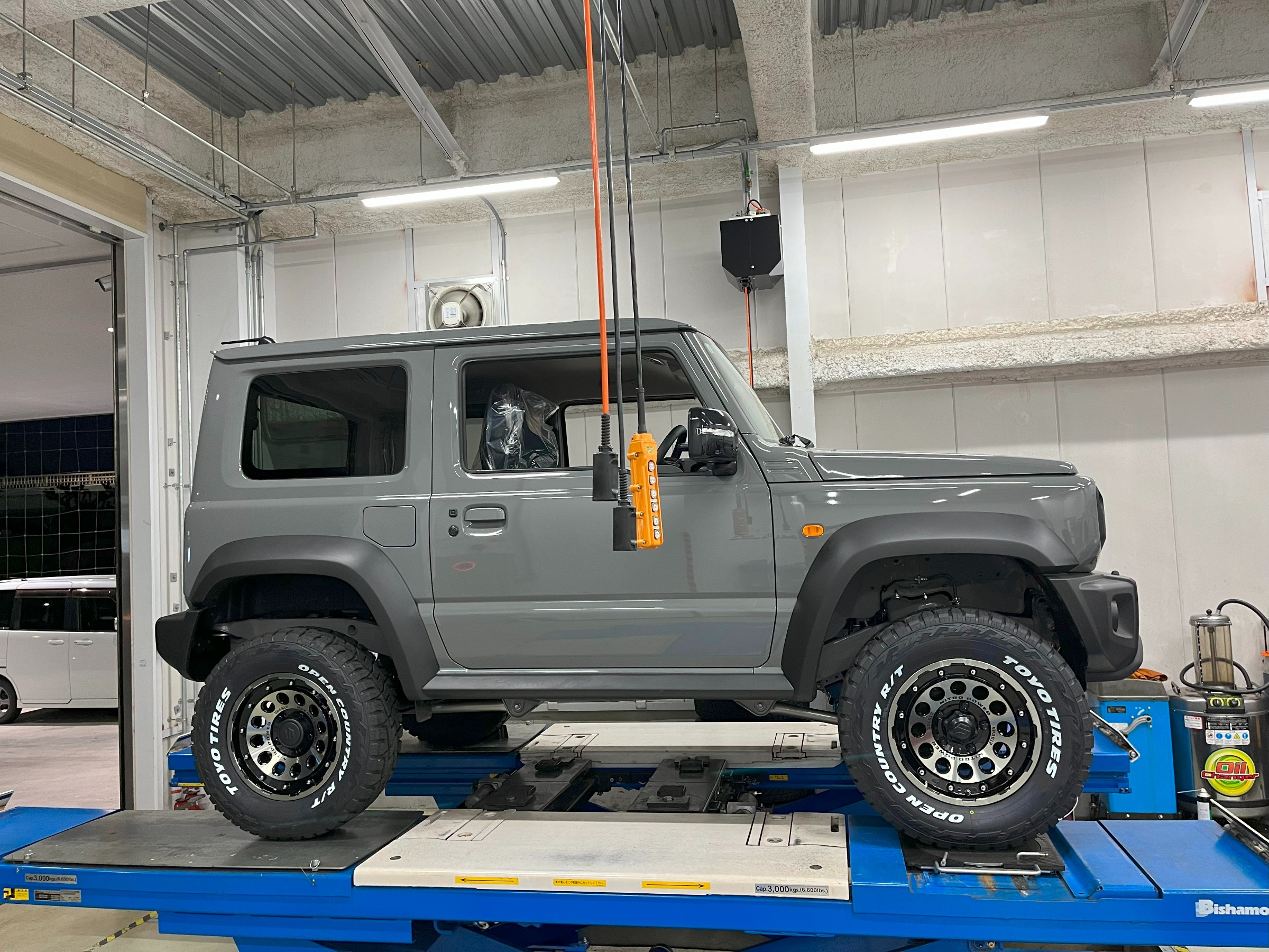 ジムニーシエラ JB74 ・・・ 3インチUP ＋ ホイールインチアップ