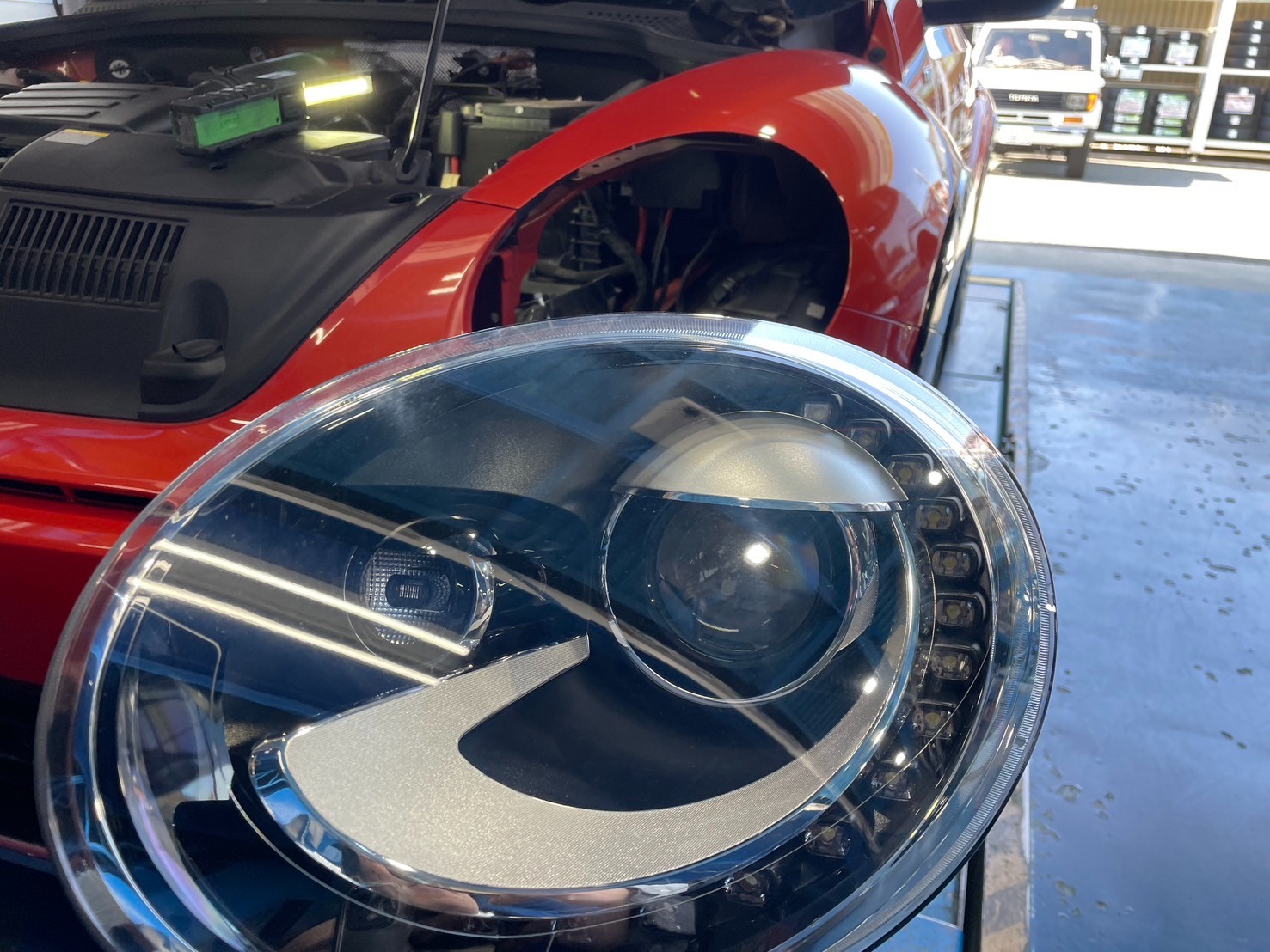 ☆ヘッドライトをLEDに☆ | フォルクスワーゲン ザ・ビートル HID・LED