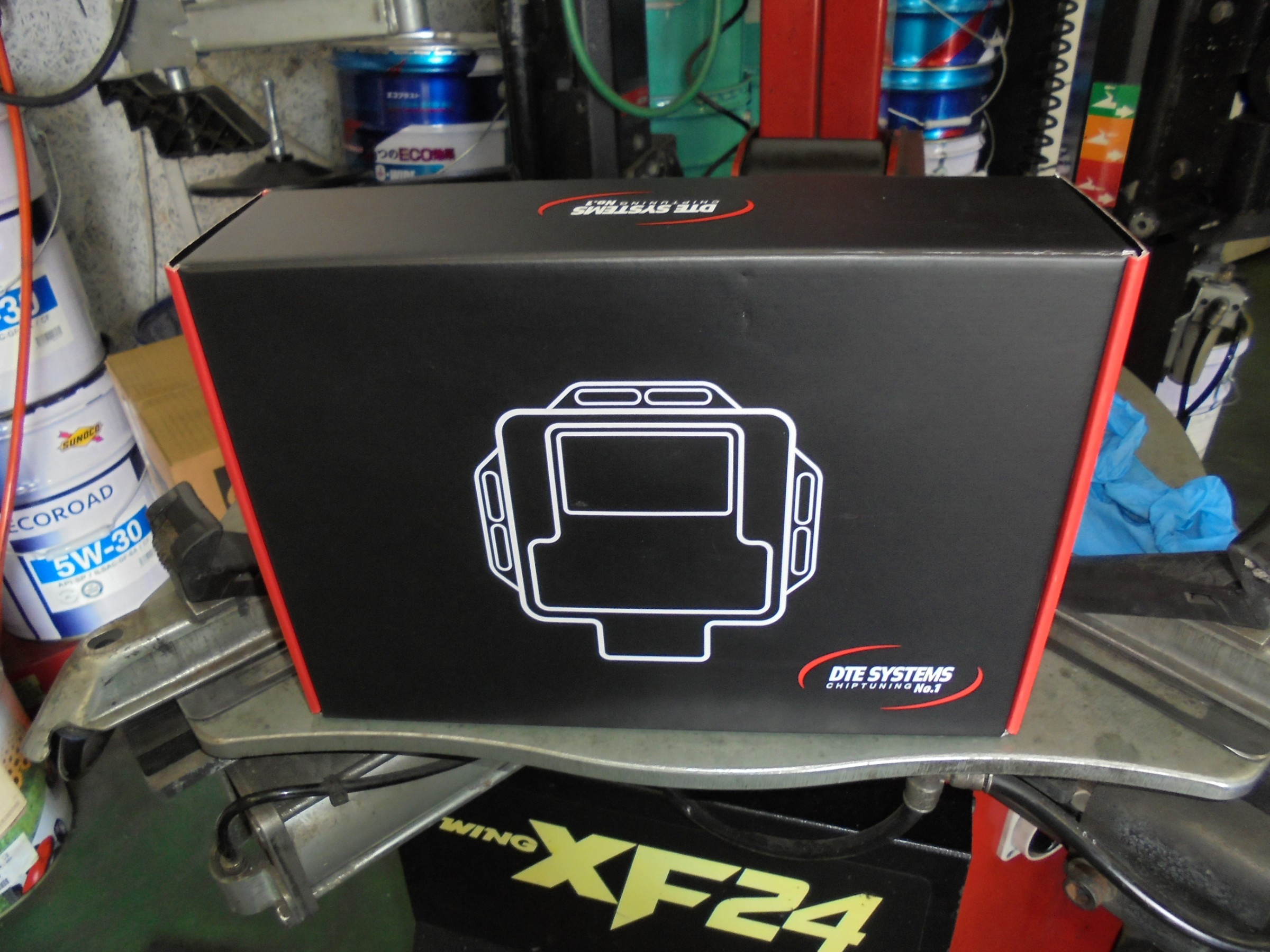 アウディRS6 DTE SYSTEMS パワーコントロール装着！ | アウディ