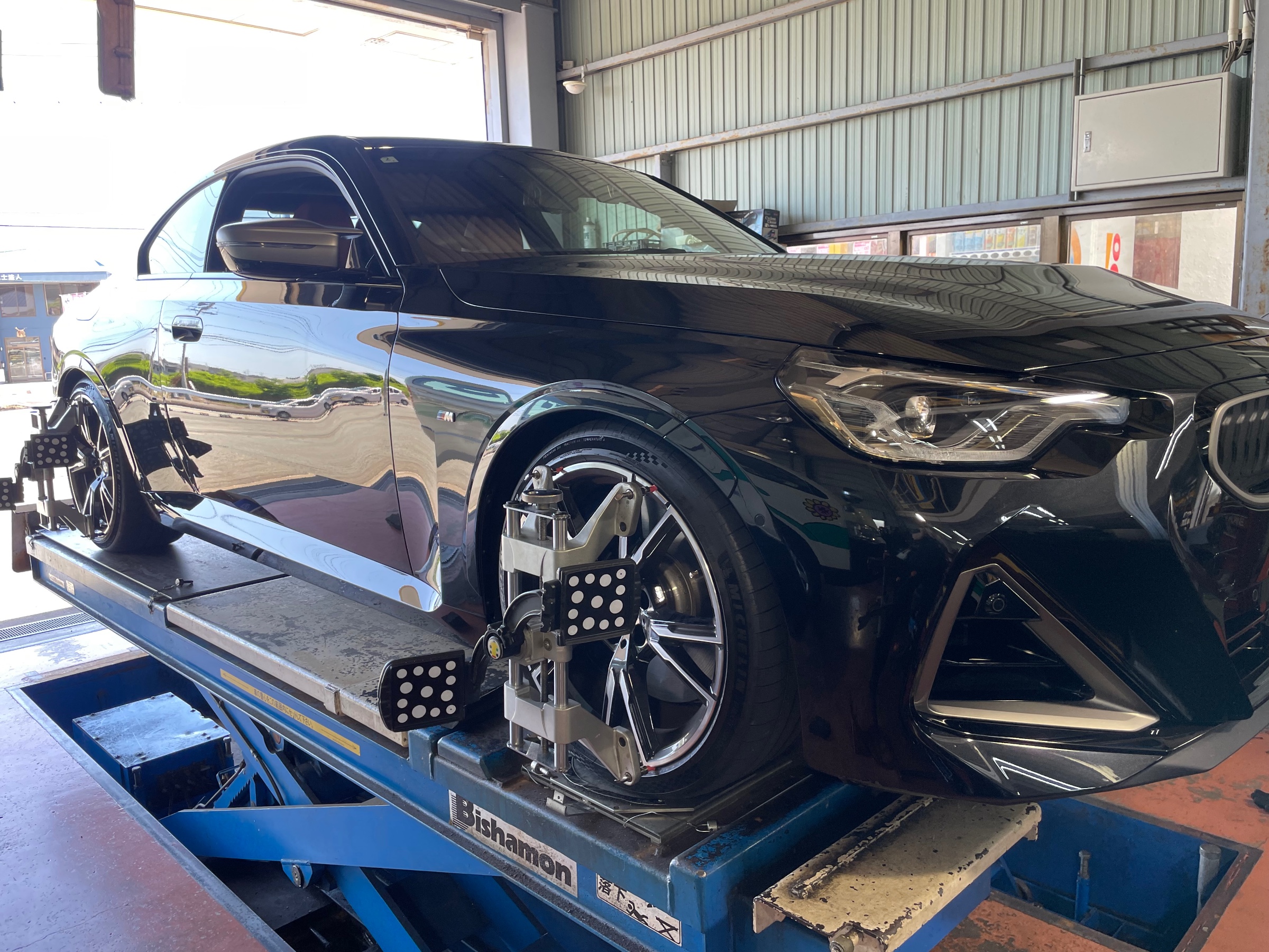 ZOOM ダウンフォース ダウンサス 丸っこい BMW2er(G42)3BA-52CM30