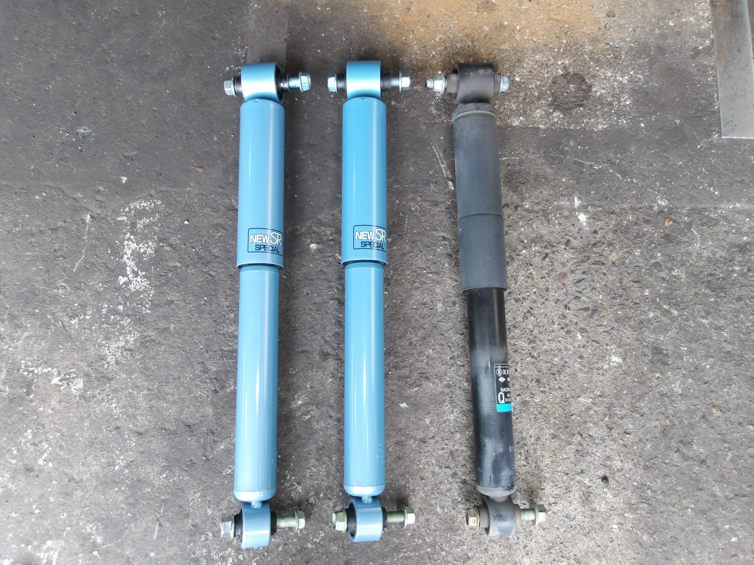 エクストレイル（NT31：4WD）5ZIGEN製リフトアップスプリング
