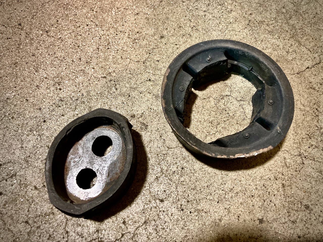 JZX100 TOYOTA CHASER ✖ デフマウント交換 | トヨタ チェイサー