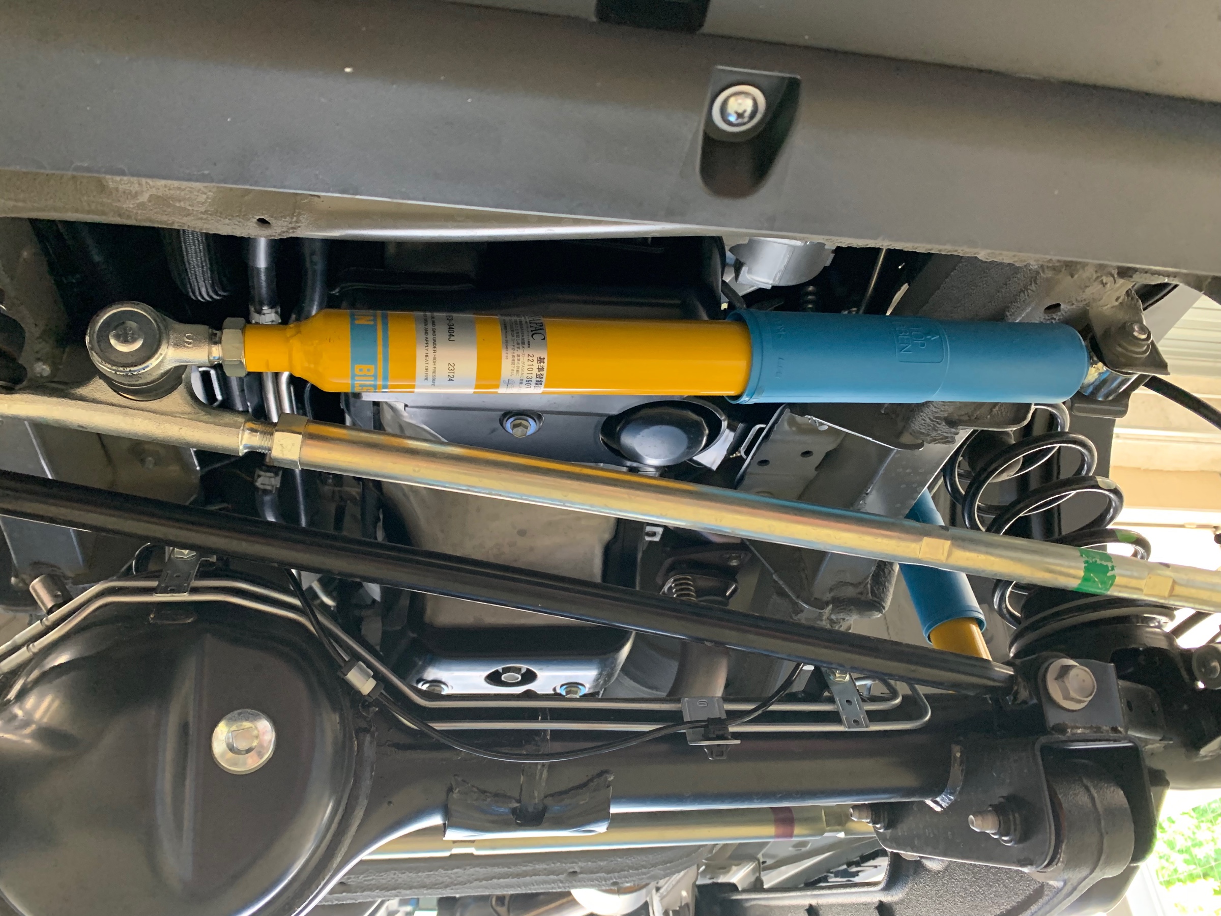 パーツアソート しーたん様 楽天市場】ハードダンパー SUZUKI ジムニー シエラ JB64W JB74W