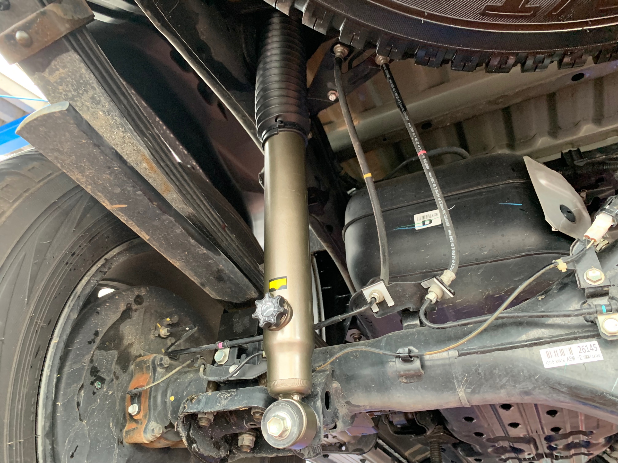トヨタ ハイラックス ジャオス車高調取り付け | トヨタ トヨタ ハイラックス ジャオス車高調取り付け | トヨタ