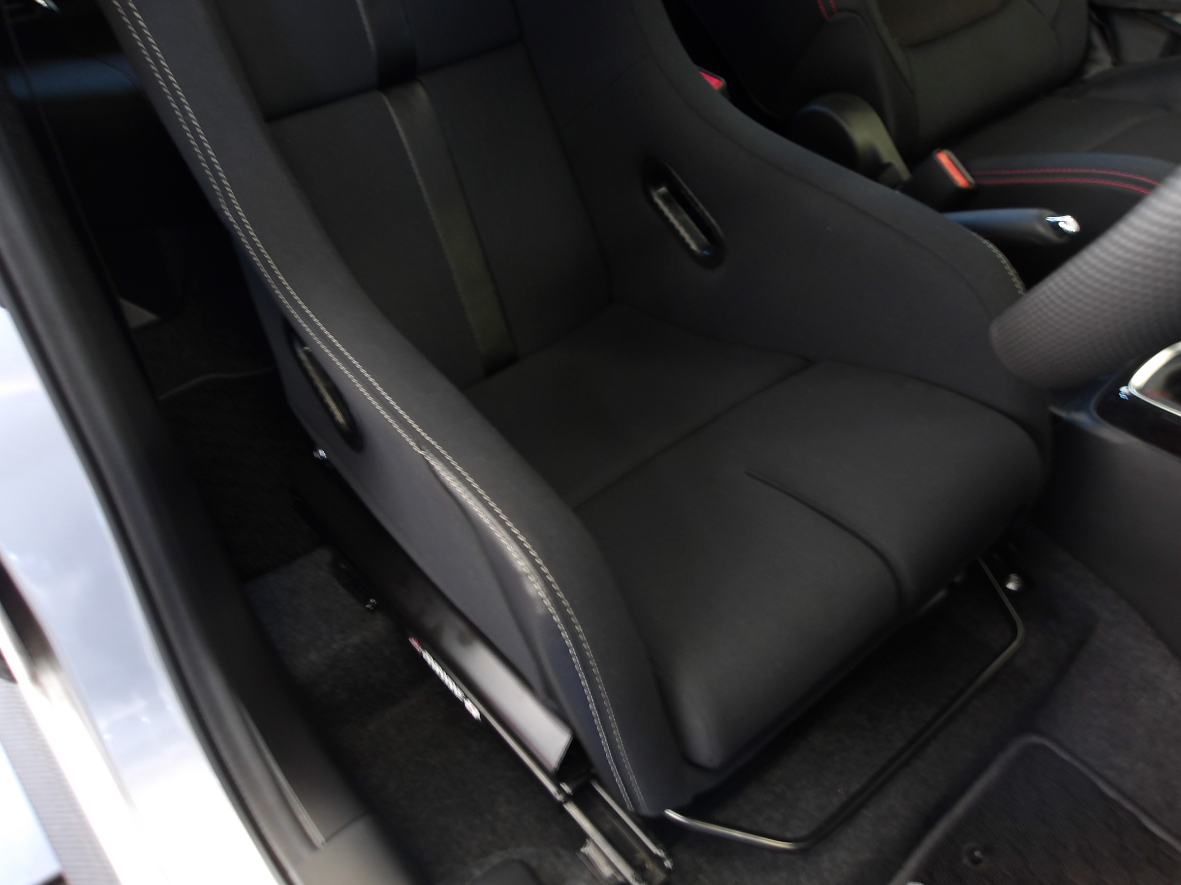 スイフトスポーツ（ZC33S）BRIDE製フルバケットシート「ZETA Ⅳ REIMS