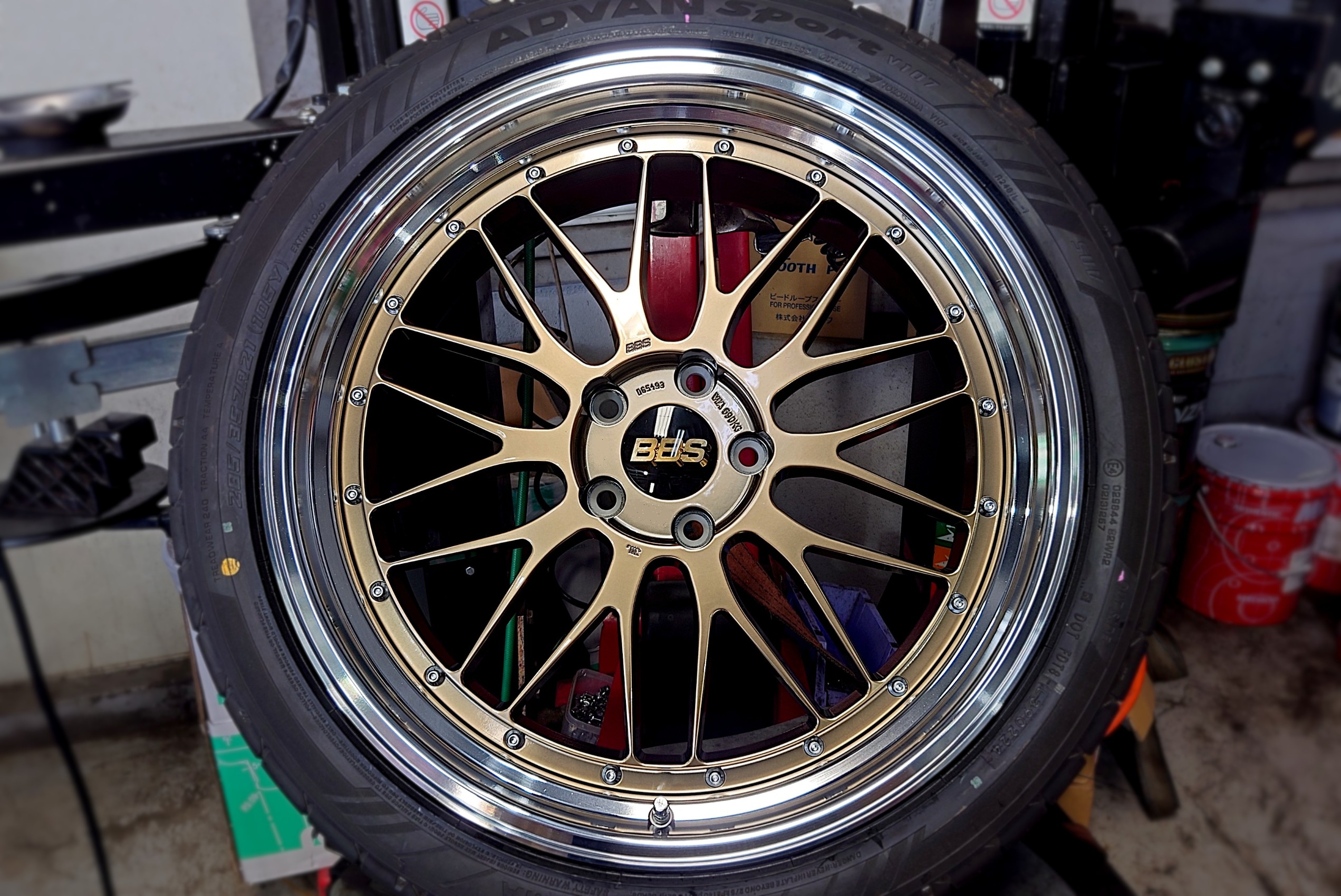 タイヤ・ホイール BBSLM 鍛造 限定モデル】BBS LM チャンピオンエディション 18in 8J+56