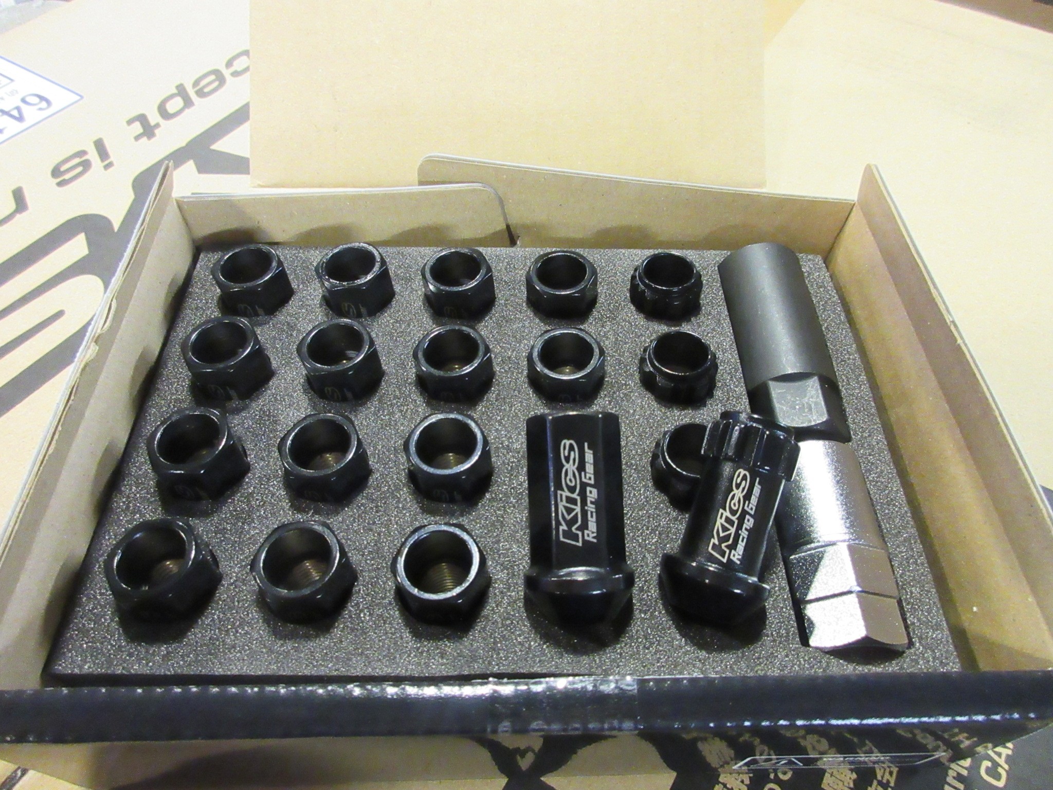 KYO-EI『Kics RACING NUT LOCK＆17HEX NUT SET』ホイールナット