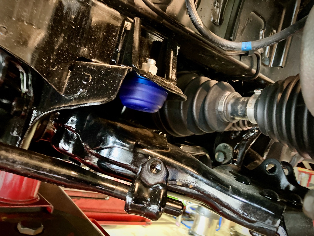 GDH206V TOYOTA HIACE ✖ ÖHLINS DFV Shock Absorber ✖ with GDH206V TOYOTA HIACE ✖ ÖHLINS DFV Shock Absorber ✖ with